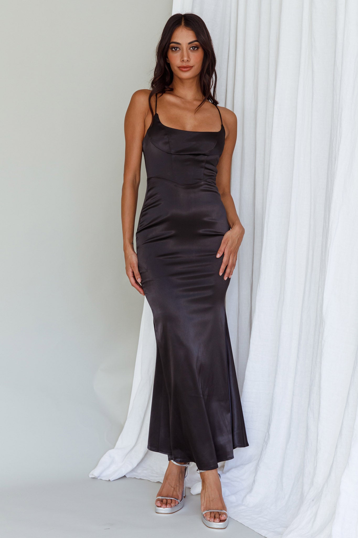 Moon Rising Mermaid Maxi Dress Black-Maymioy