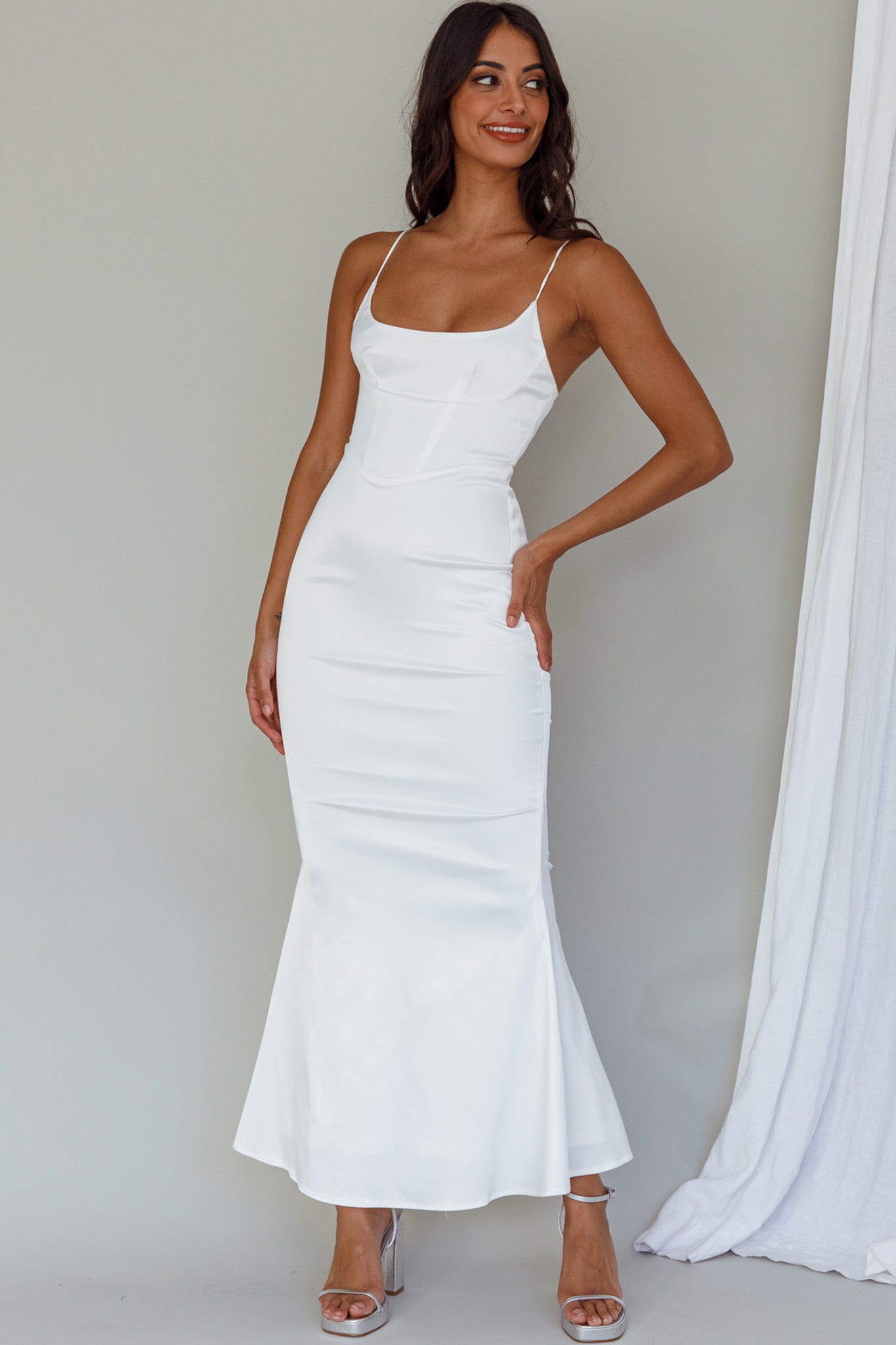 Moon Rising Mermaid Maxi Dress White-Maymioy