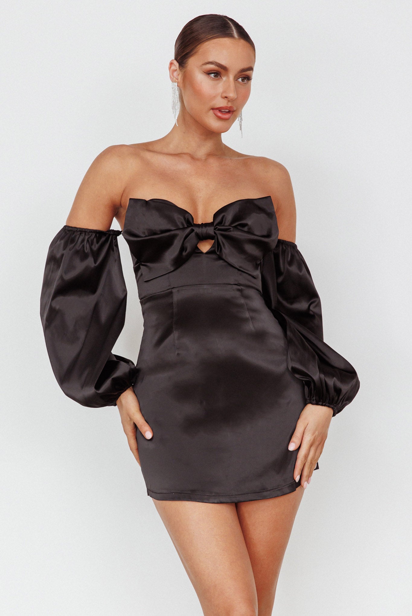 Lilly Off-Shoulder Bow Mini Dress Black-Maymioy
