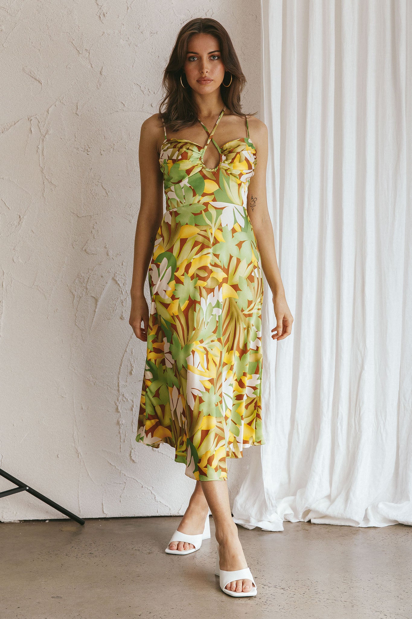 Emmalie Satin Midi Dress Floral Green-Maymioy