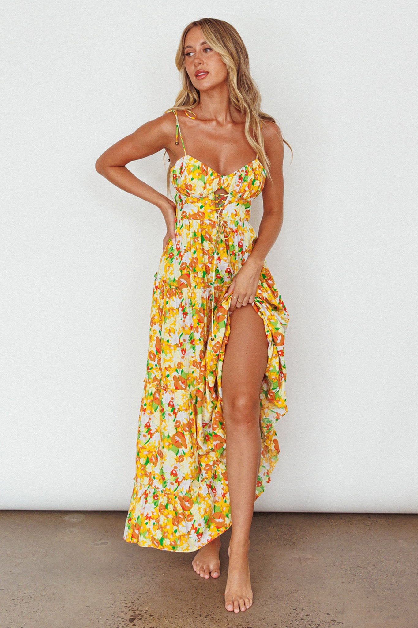 Kinlee Lace-Up Bodice Maxi Dress Floral Orange-Maymioy