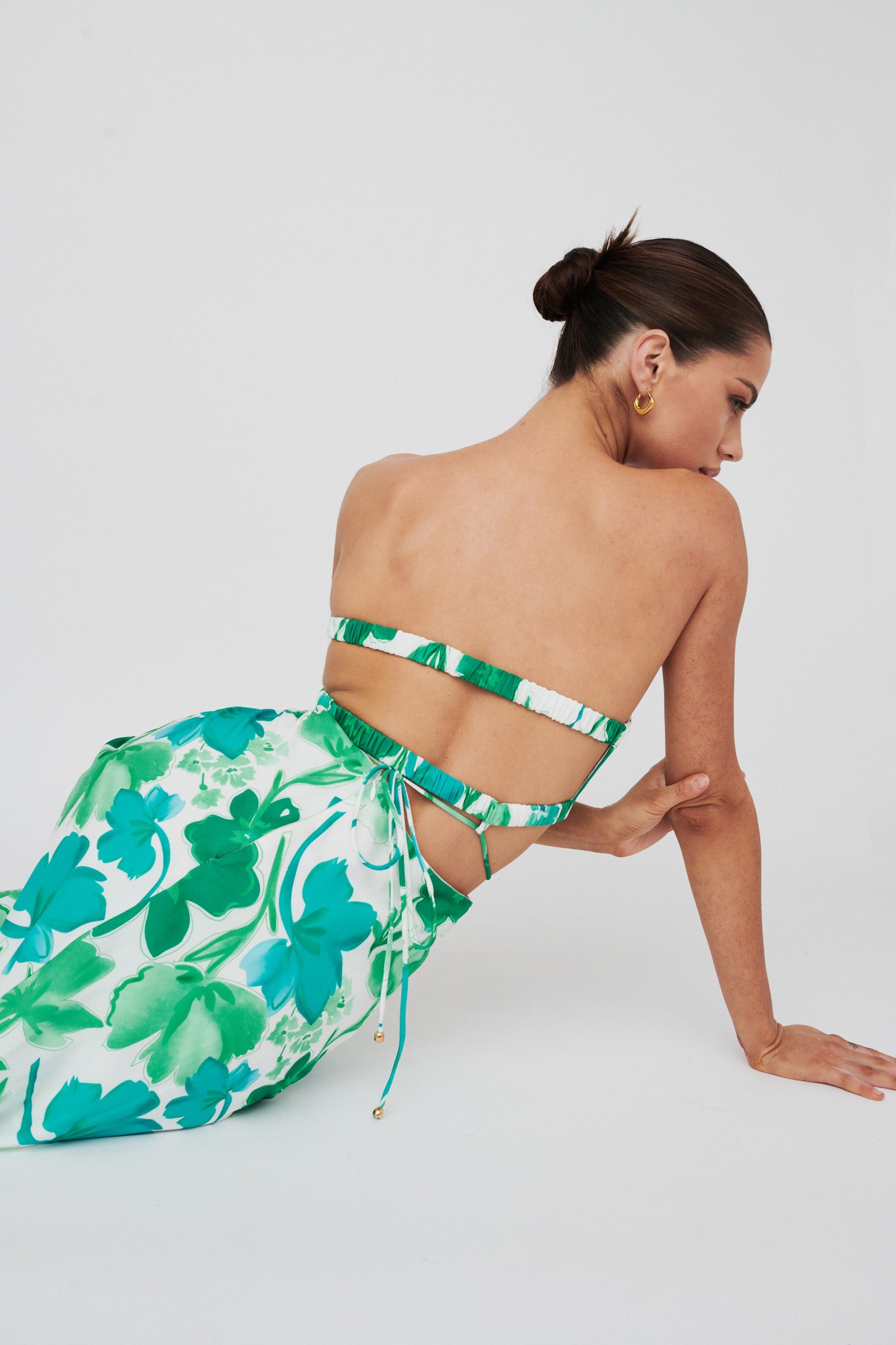 Tuscan Summers Strapless Cut-Out Midi Dress Green-Maymioy