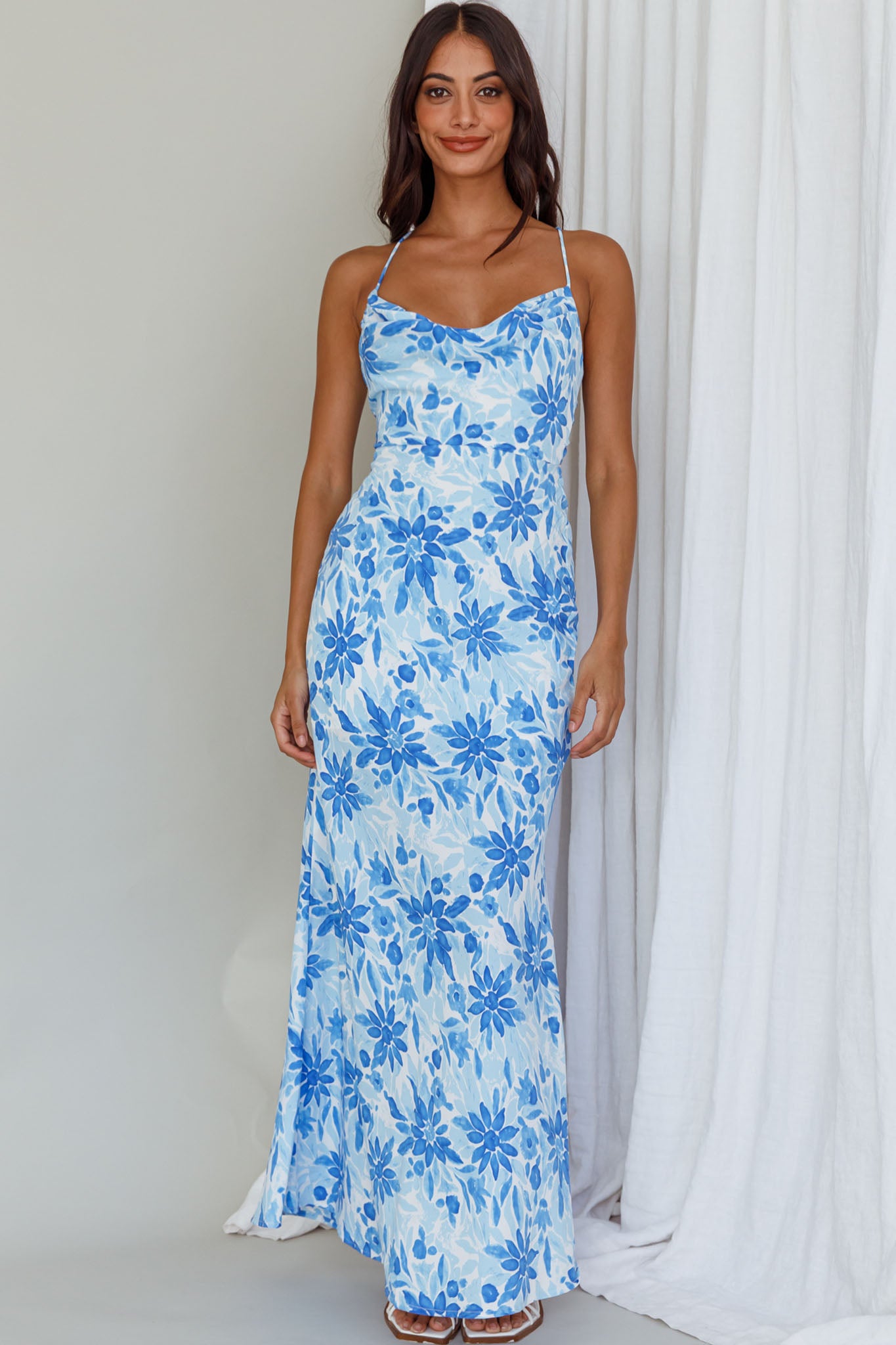 Janaina Tie-Up Back Maxi Dress Floral Blue-Maymioy