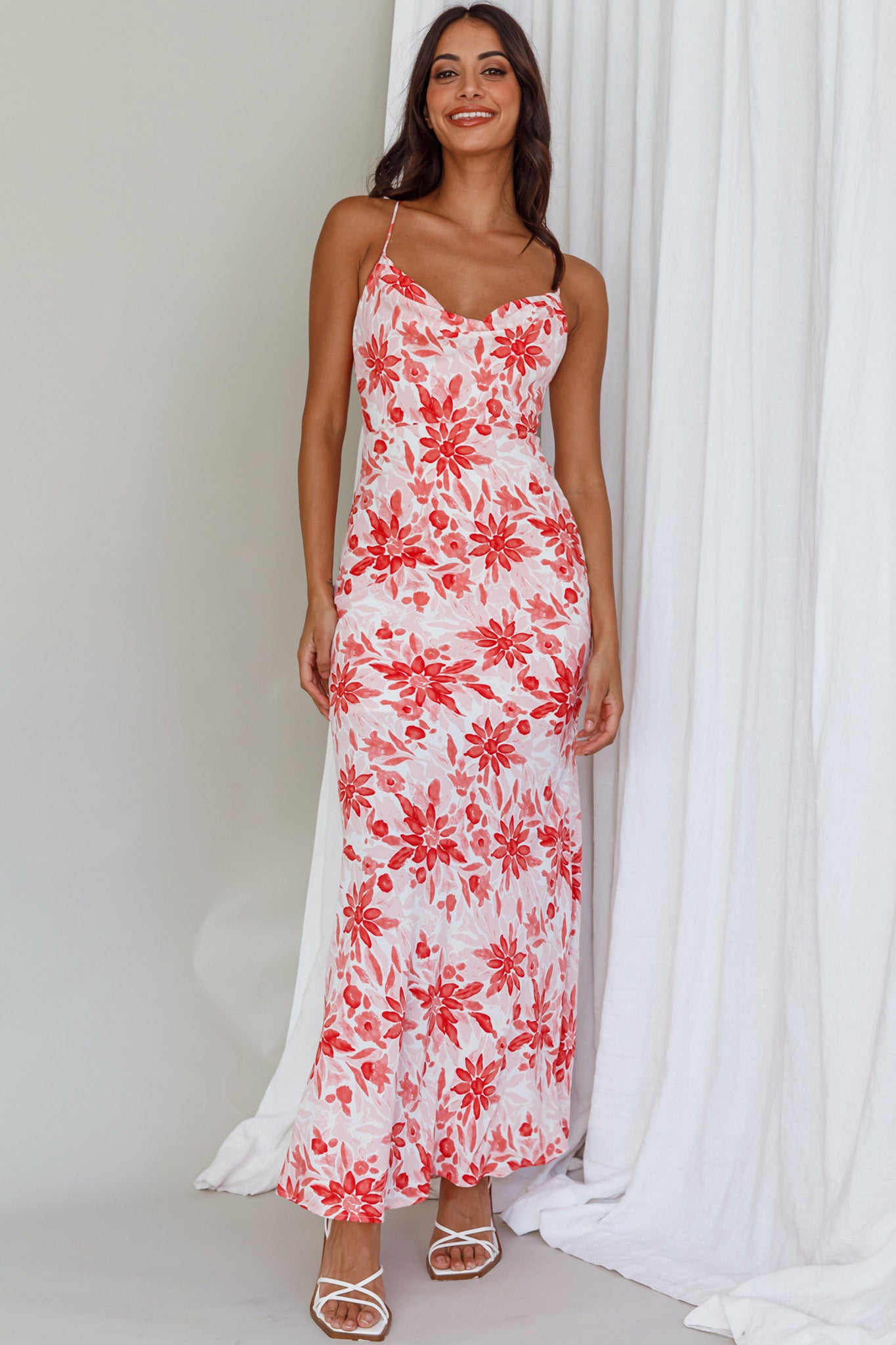 Janaina Tie-Up Back Maxi Dress Floral Red-Maymioy