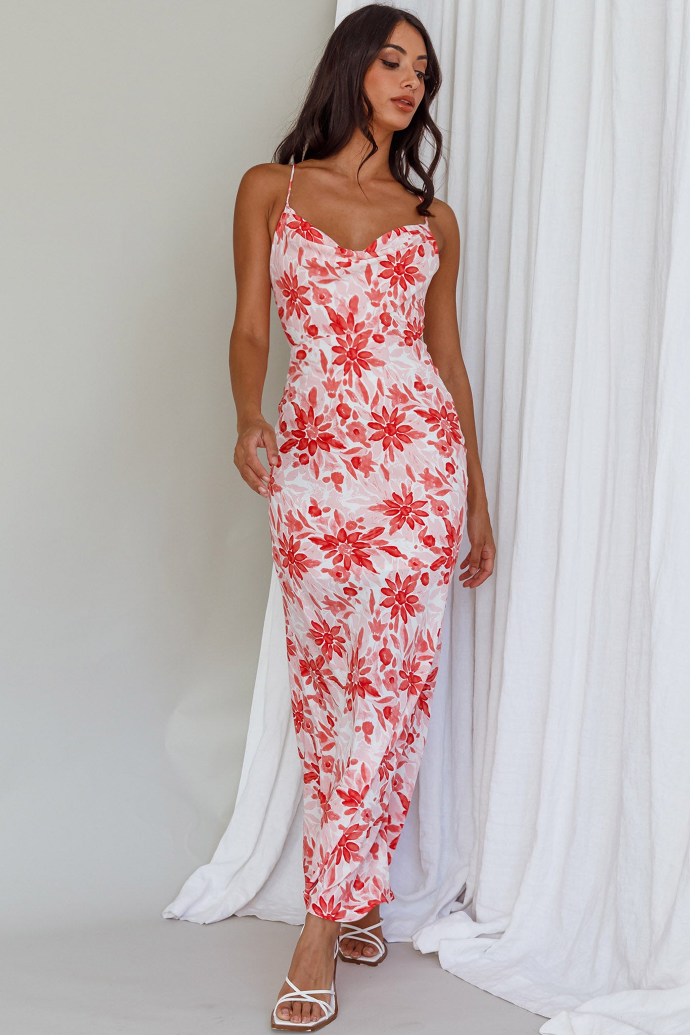 Janaina Tie-Up Back Maxi Dress Floral Red-Maymioy