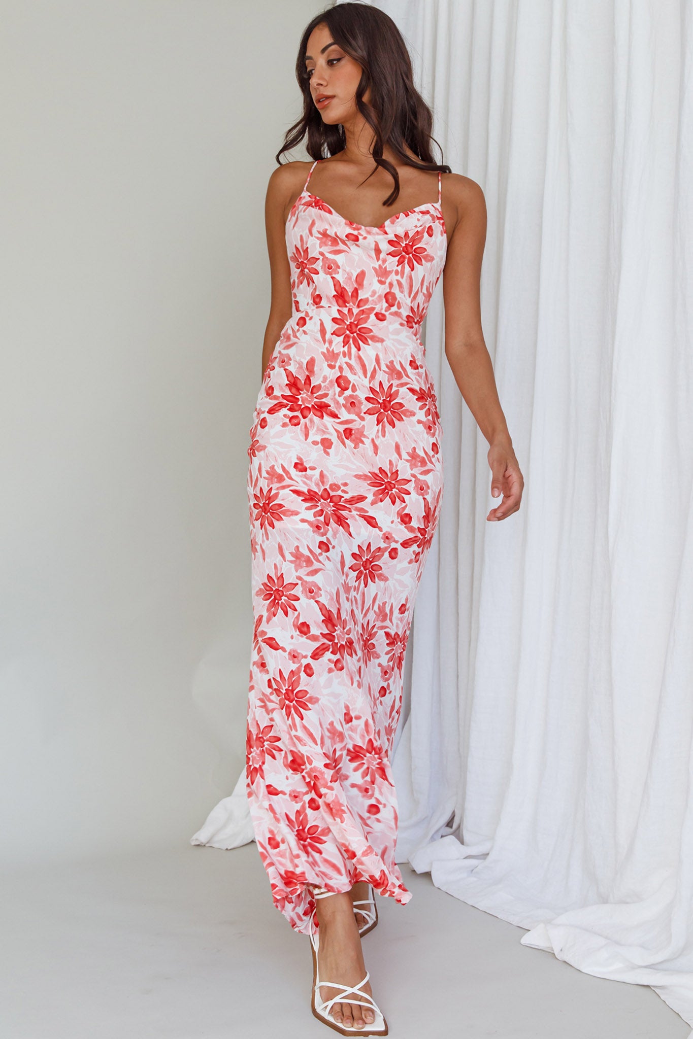 Janaina Tie-Up Back Maxi Dress Floral Red-Maymioy