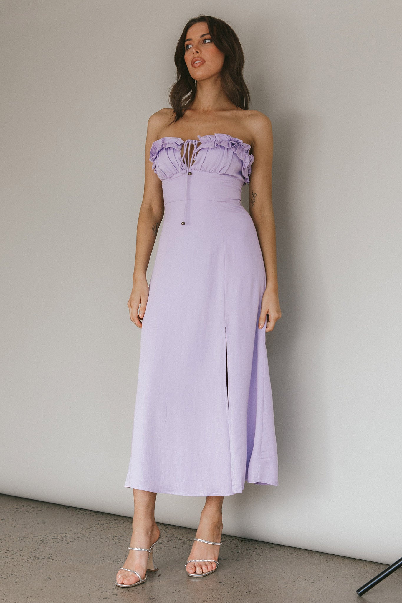 Under The Sun Tied Bust Midi Dress Lilac-Maymioy