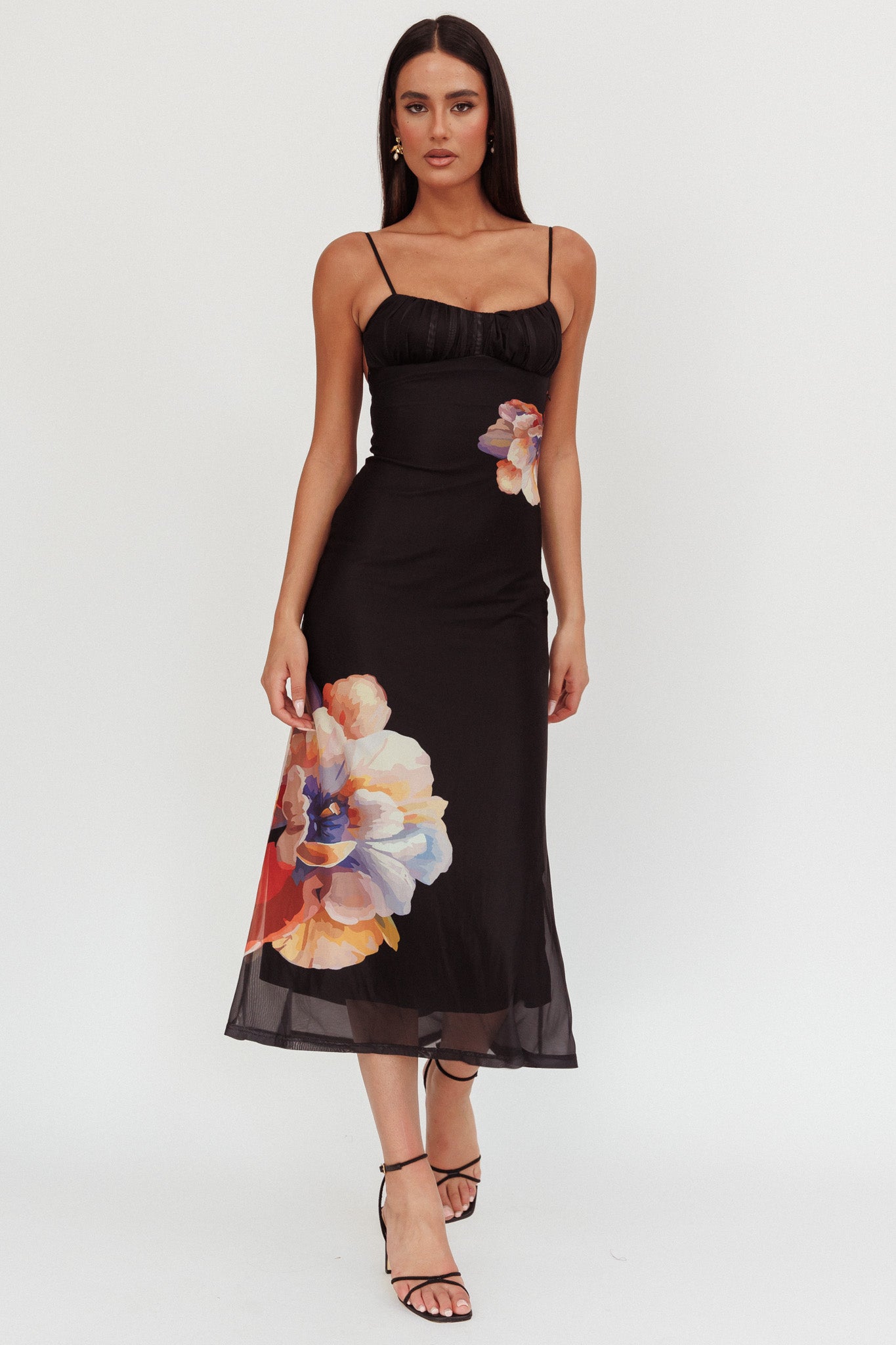 Nerida Gathered Bust Maxi Dress Flowers Black-Maymioy