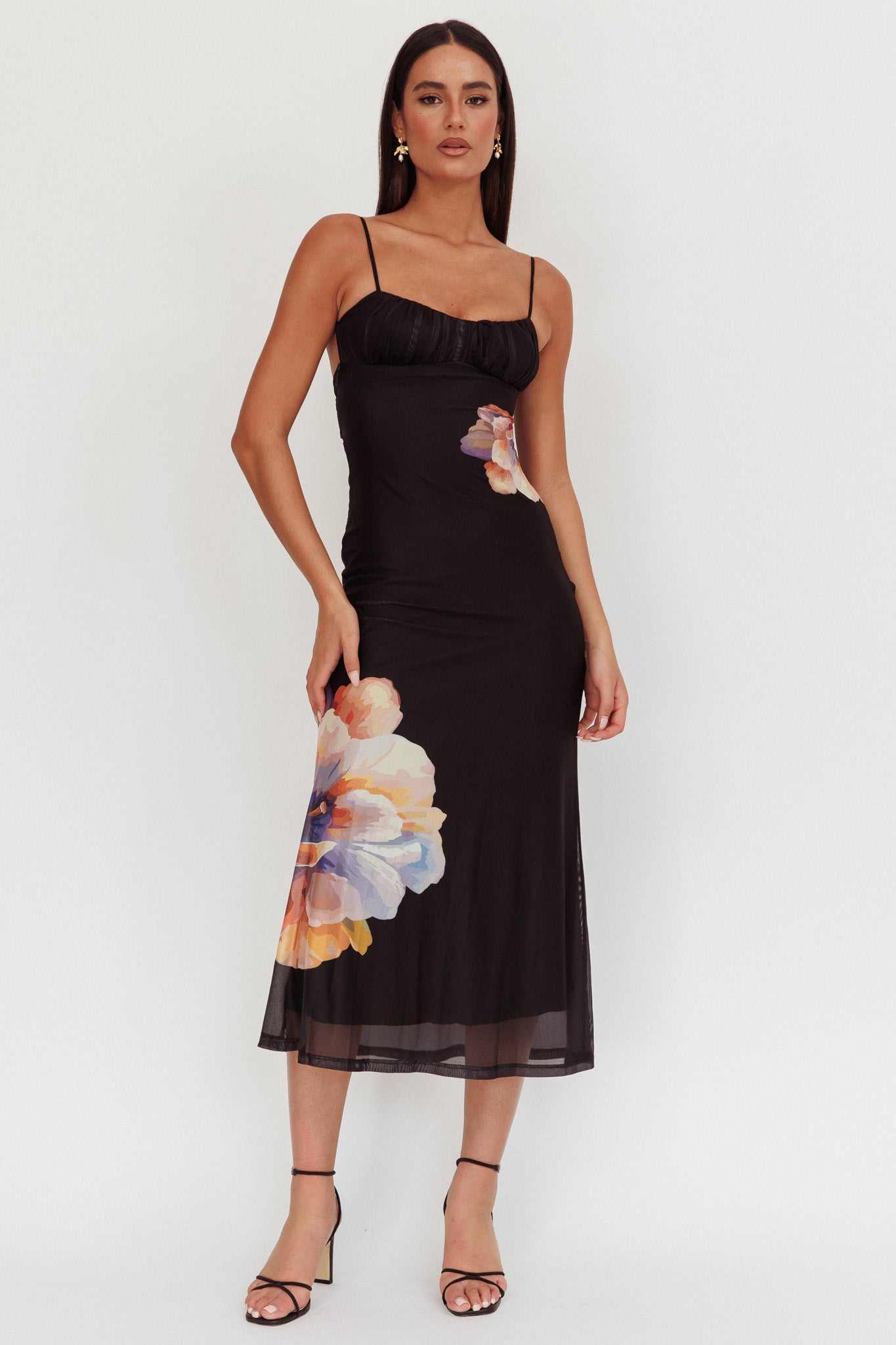 Nerida Gathered Bust Maxi Dress Flowers Black-Maymioy