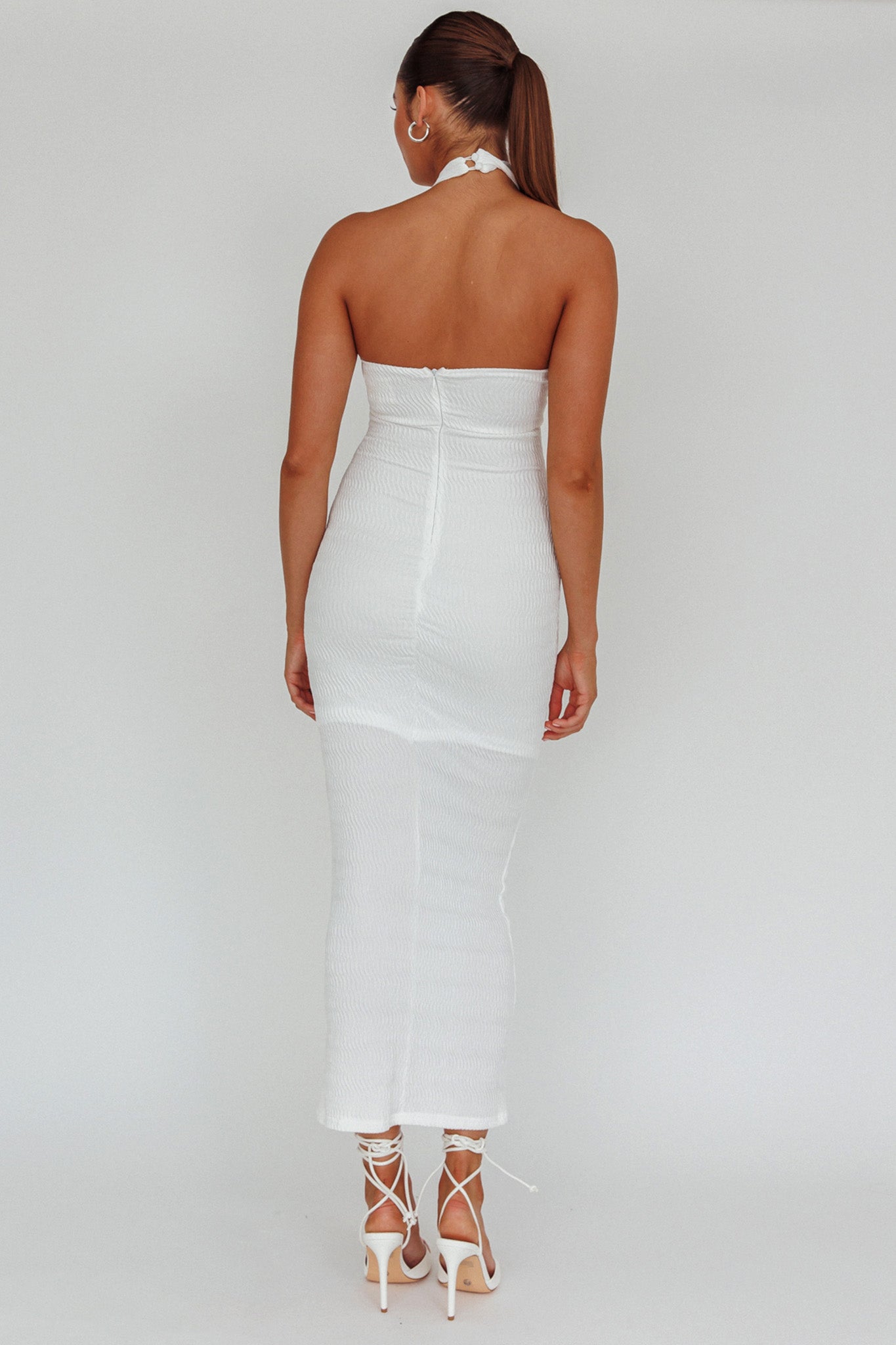 Mari Halterneck Midi Dress White-Maymioy