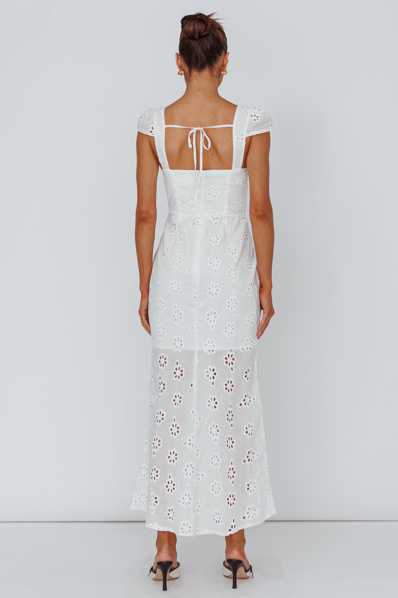 Bohemian Sun Cap Sleeve Eyelet Midi Dress White-Maymioy