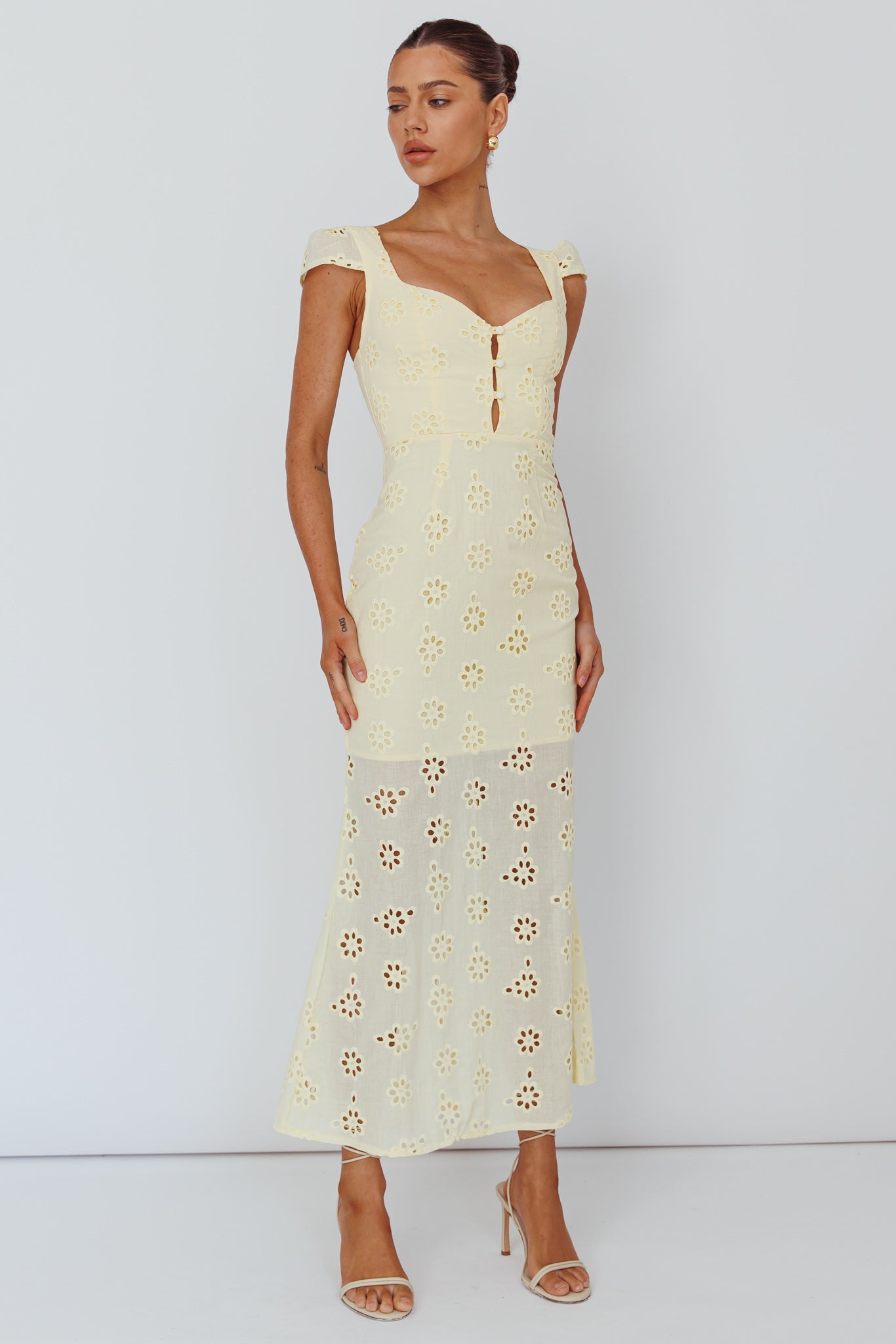 Bohemian Sun Cap Sleeve Eyelet Midi Dress Yellow-Maymioy