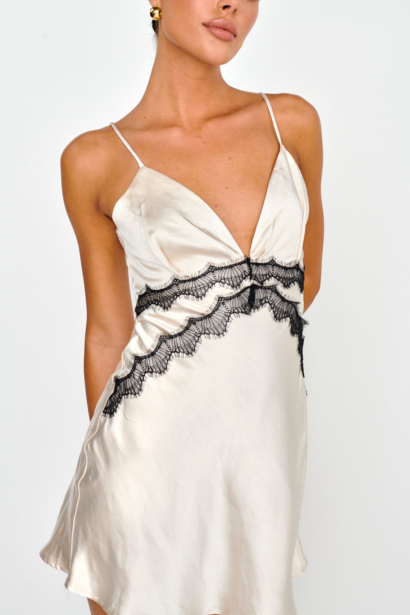 Theriz Lace Trim Cami Mini Dress Champagne-Maymioy