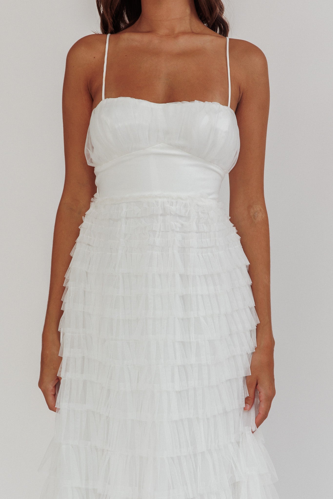 Garden Party Tiered Frill Midi Dress White-Maymioy