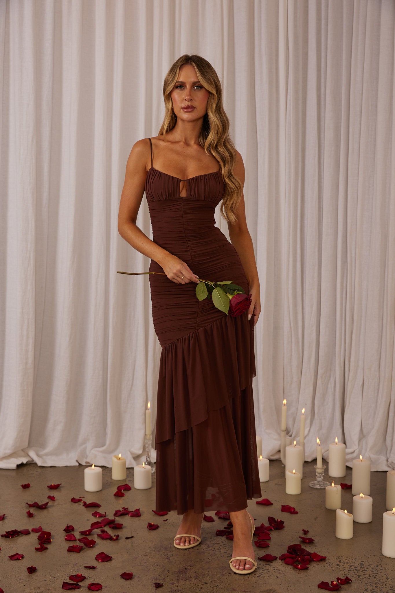 Kailua Ruched Tiered Hem Maxi Dress Chocolate-Maymioy