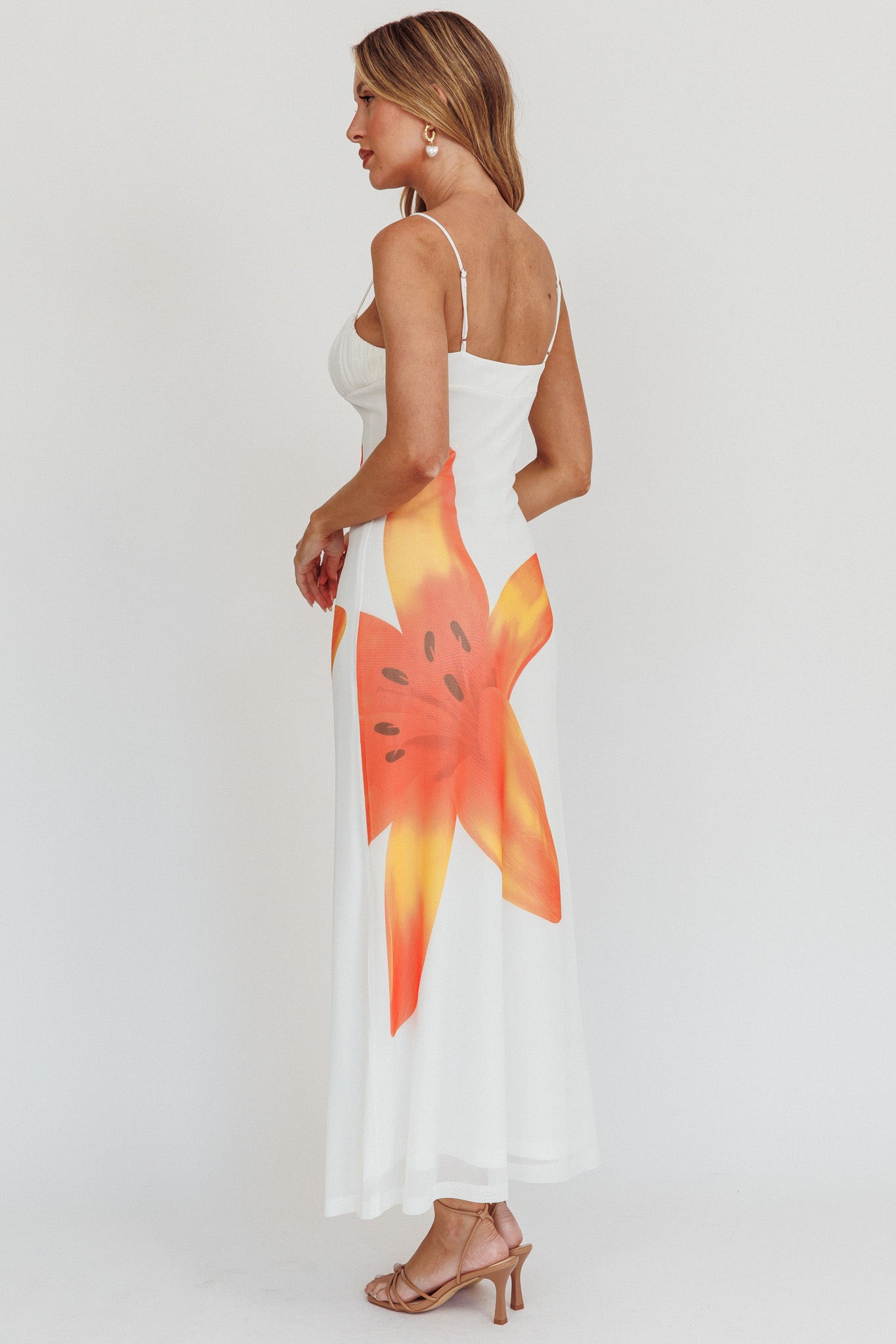 Kailua Floral Print Maxi Dress White-Maymioy