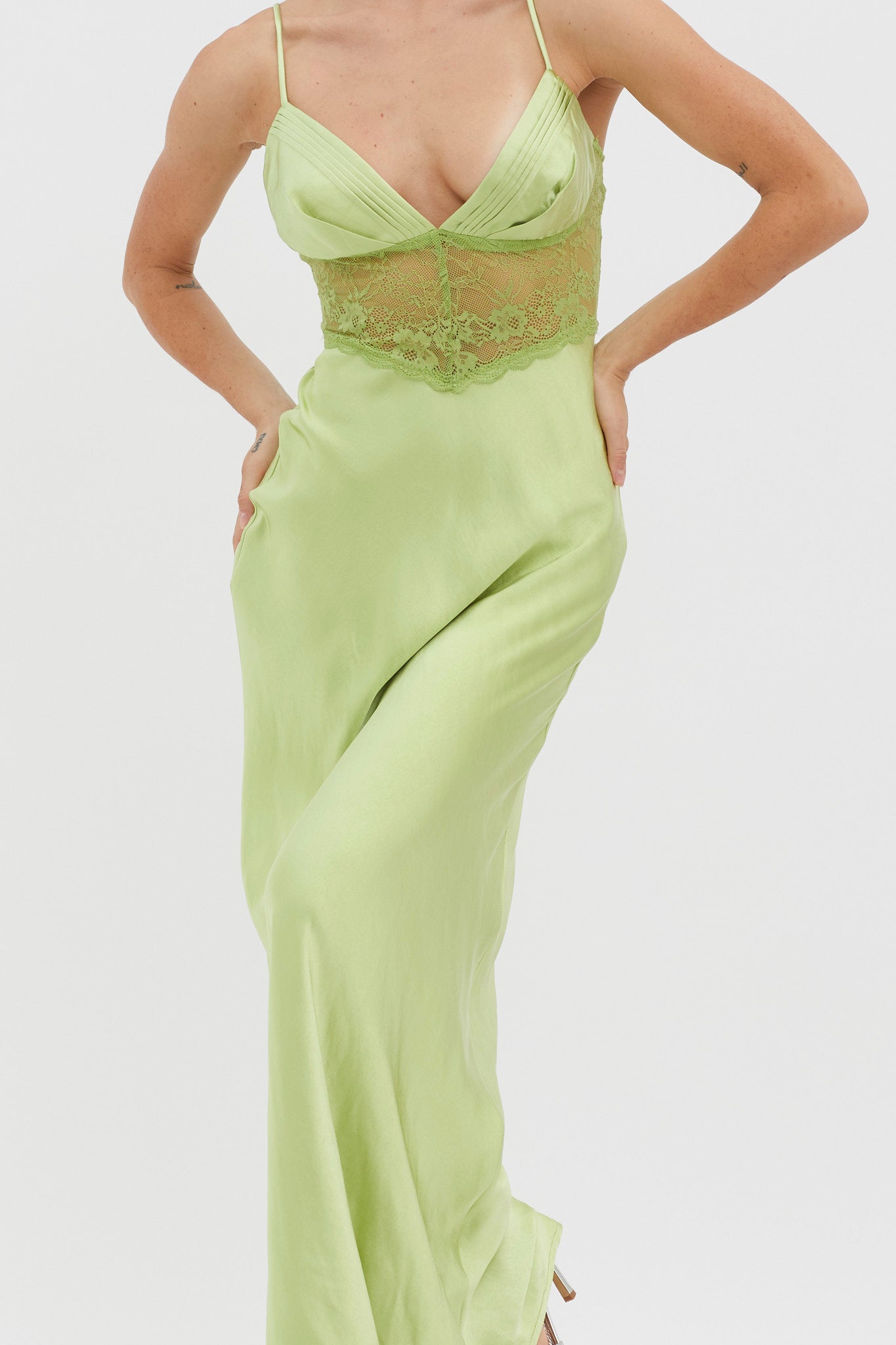 Kinzie Lace Waist Maxi Dress Apple-Maymioy