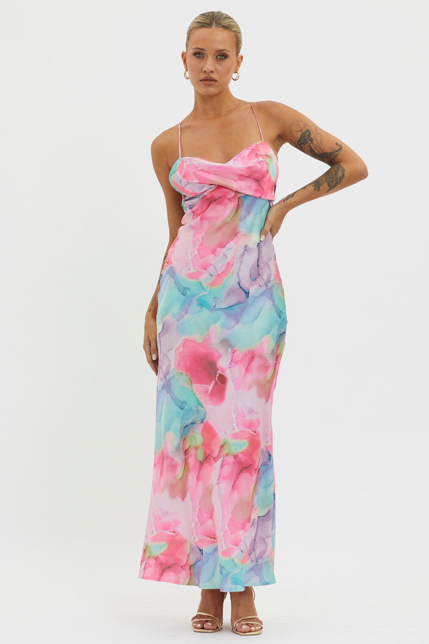 Libby Scoop Back Maxi Dress Abstract Pink-Maymioy