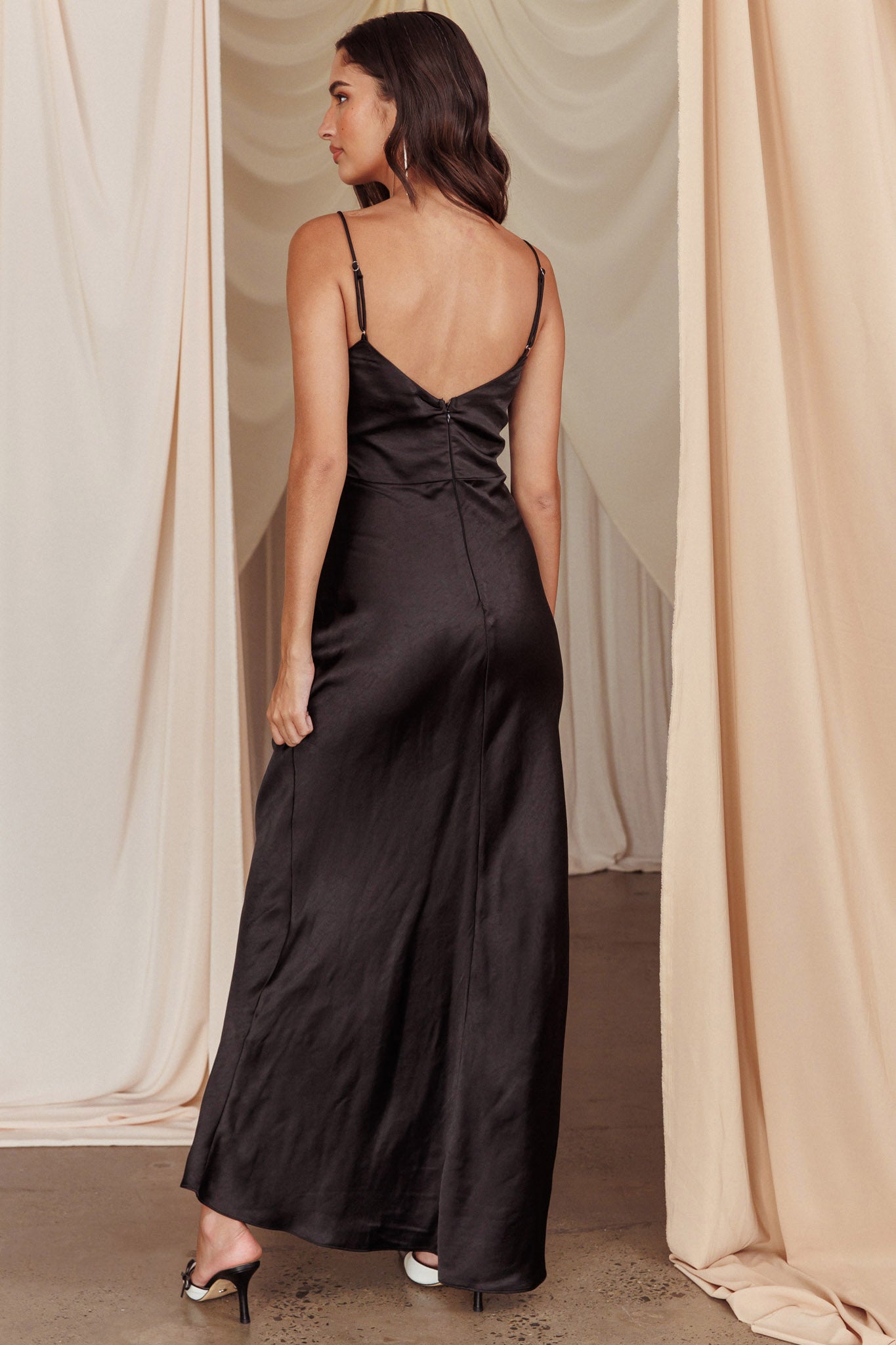 Her Theory Lace Insert Maxi Dress Black-Maymioy