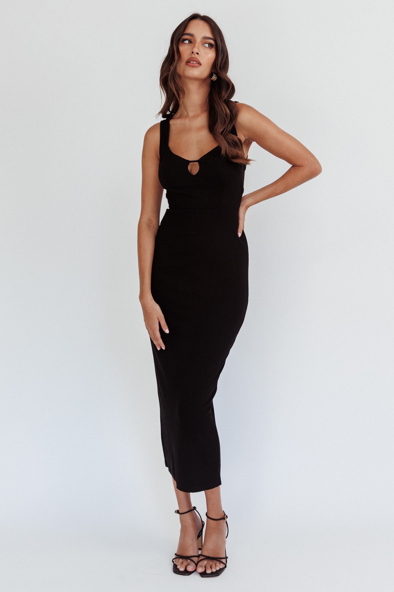 Jennine Lace-Up Back Midi Dress Black-Maymioy