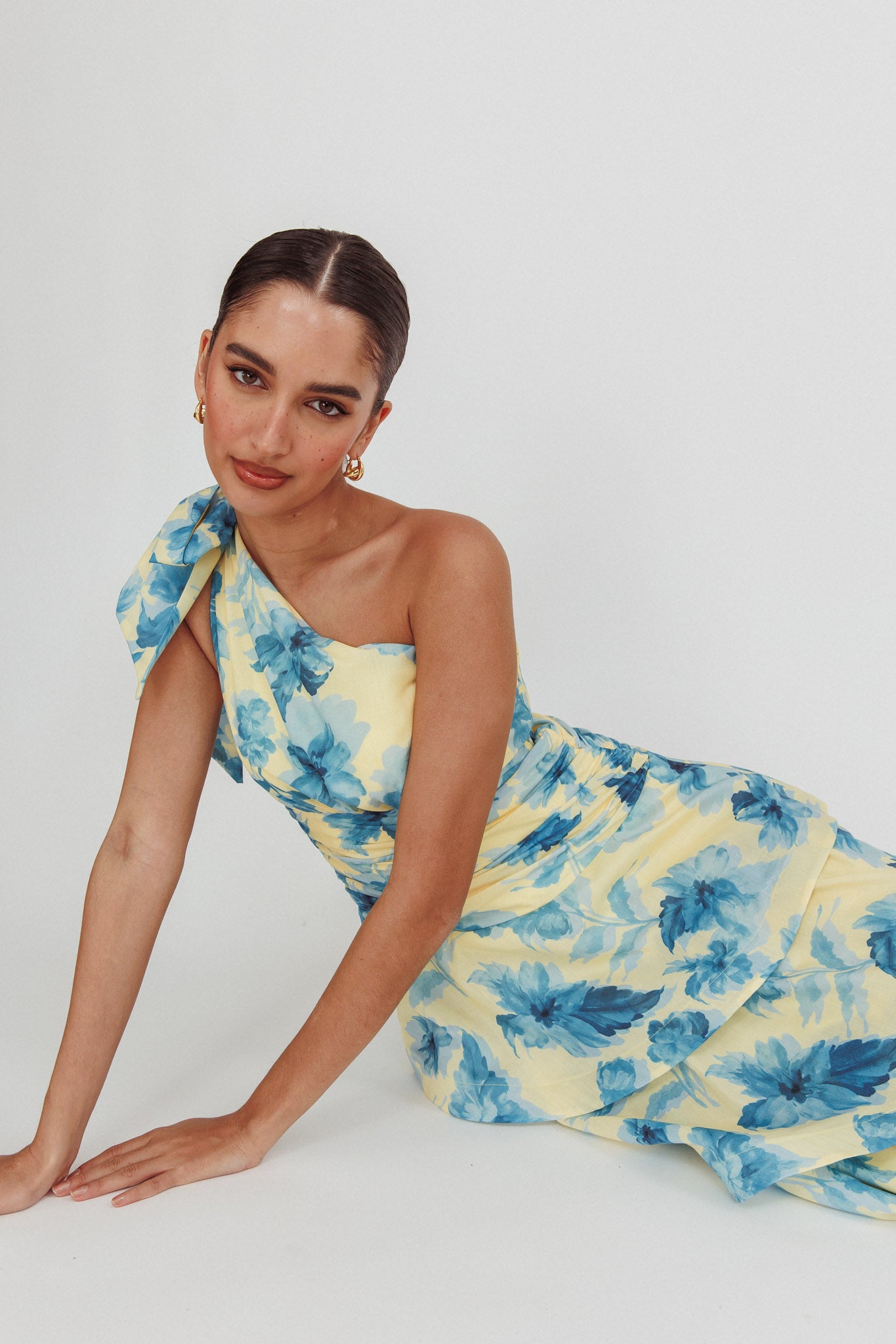 Kenny One Shoulder Tiered Floral Maxi Dress Yellow-Maymioy