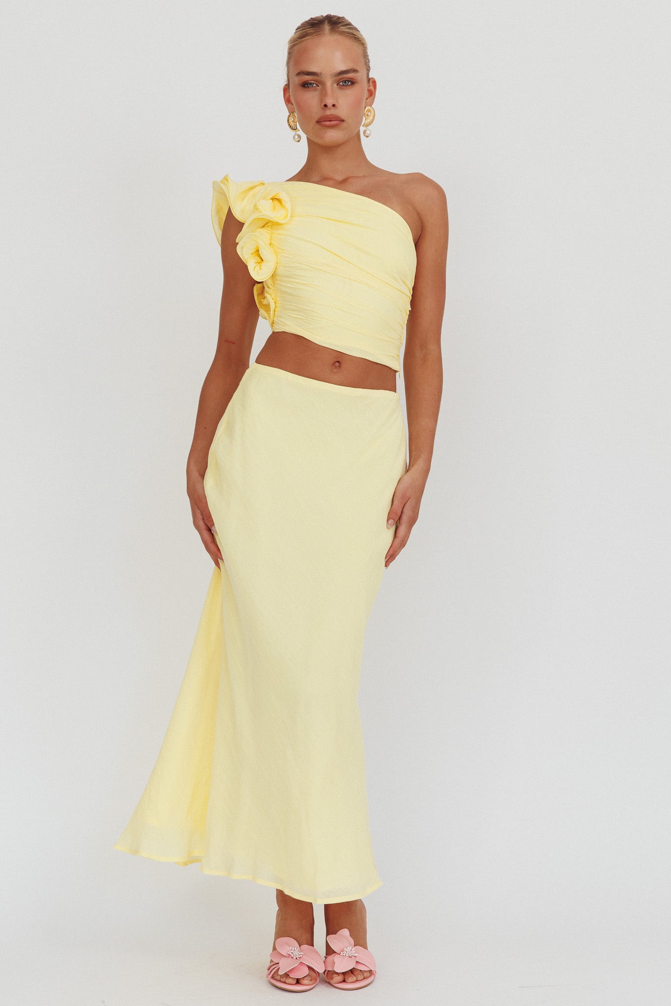 Deanna One-Shoulder Ruffle Top Lemon-Maymioy