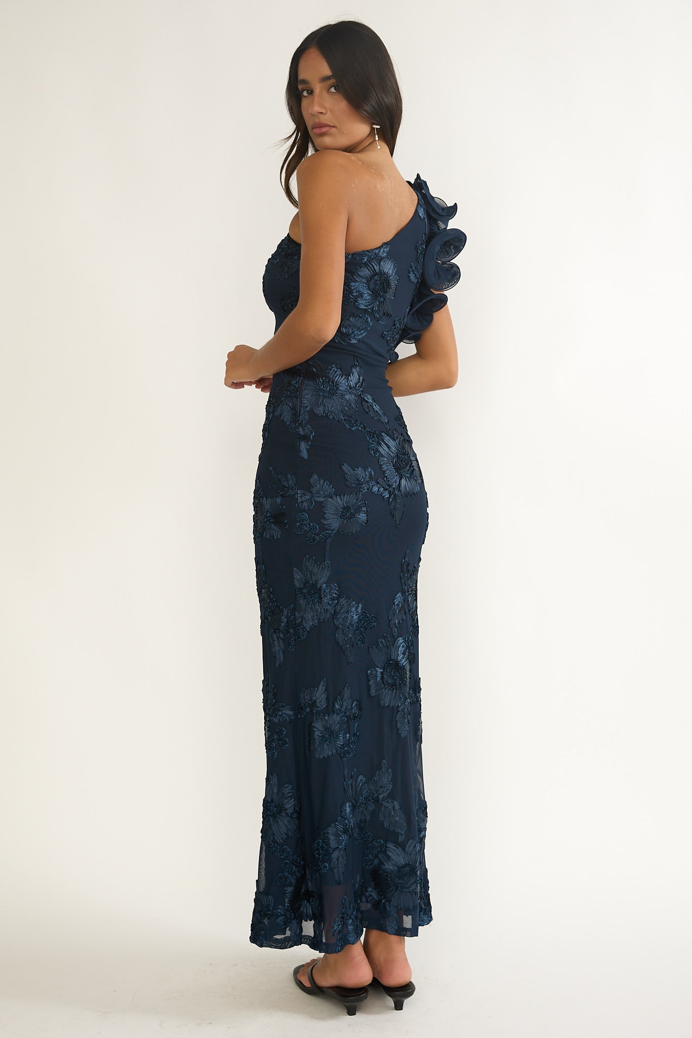 Deanna One-Shoulder Ruffle Maxi Dress Floral Navy-Maymioy