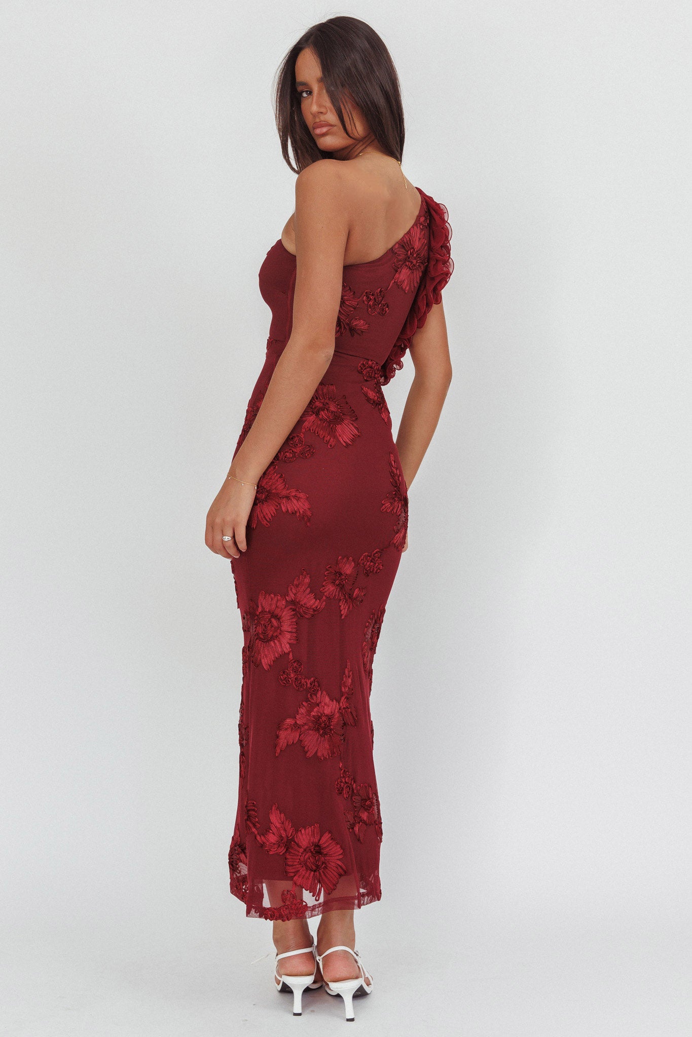 Deanna One-Shoulder Ruffle Maxi Dress Floral Texture Wine-Maymioy