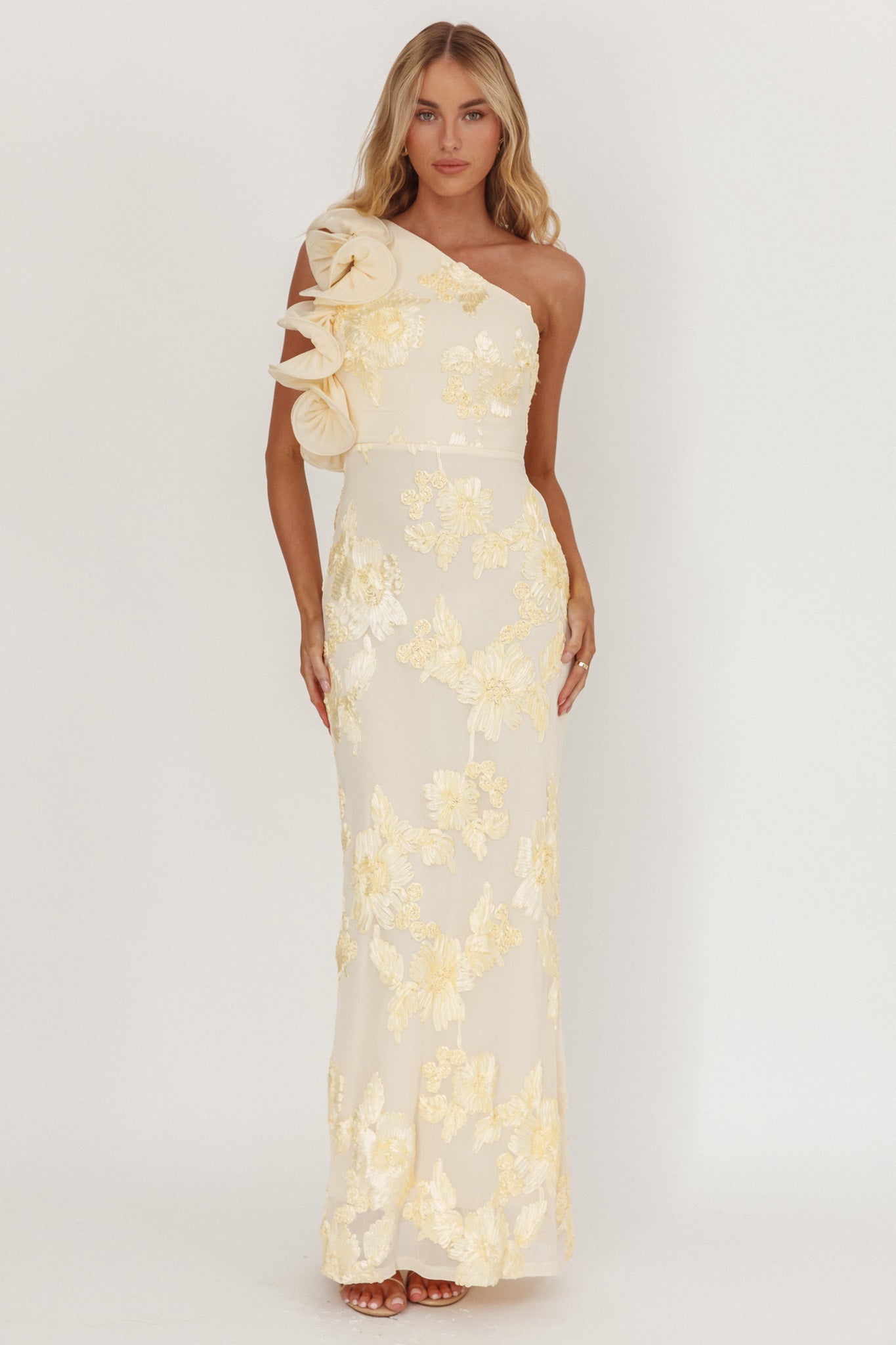 Deanna One-Shoulder Ruffle Maxi Dress Floral Texture Yellow-Maymioy