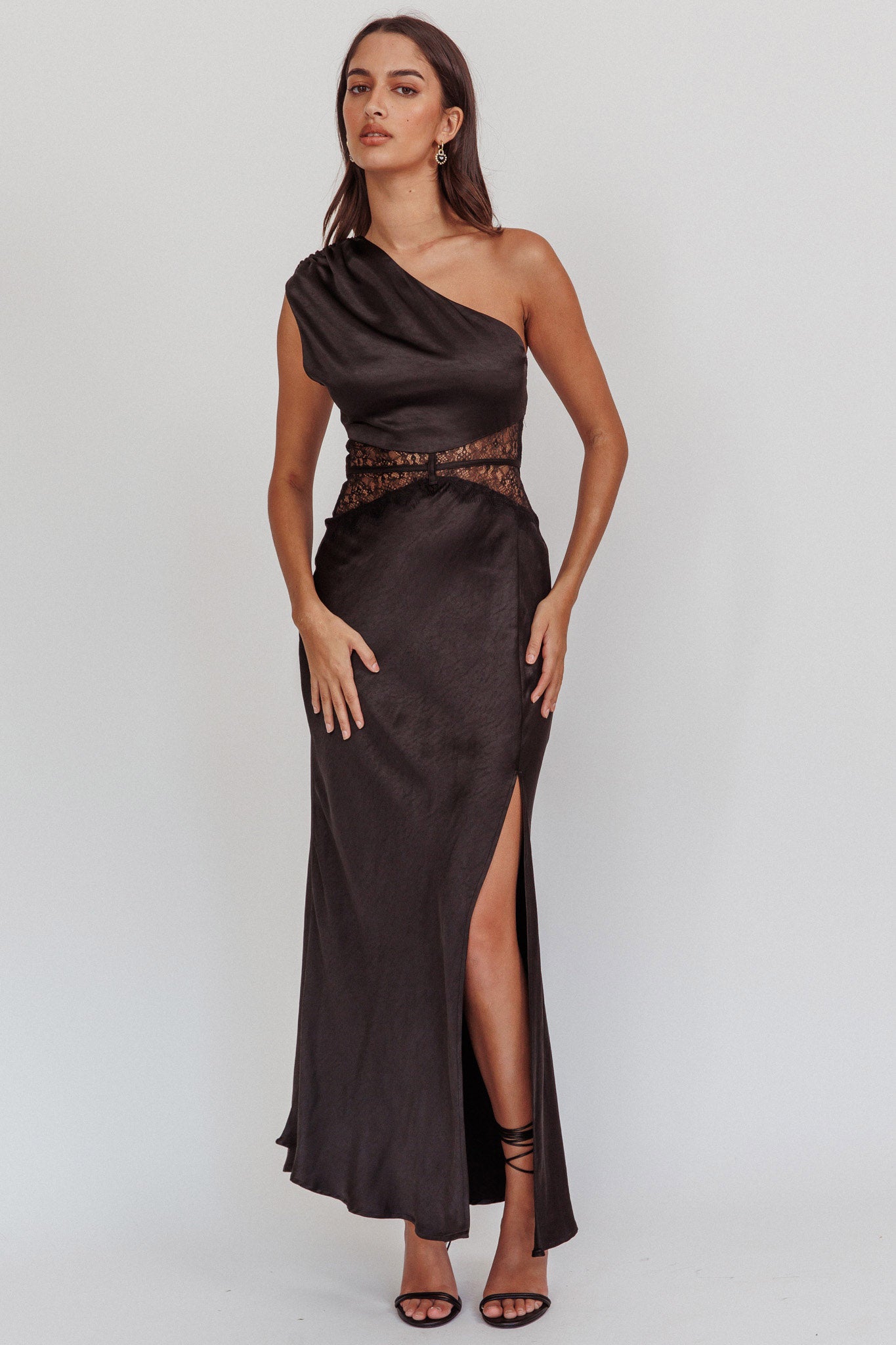 Tarly Lace Waist One-Shoulder Maxi Dress Black-Maymioy