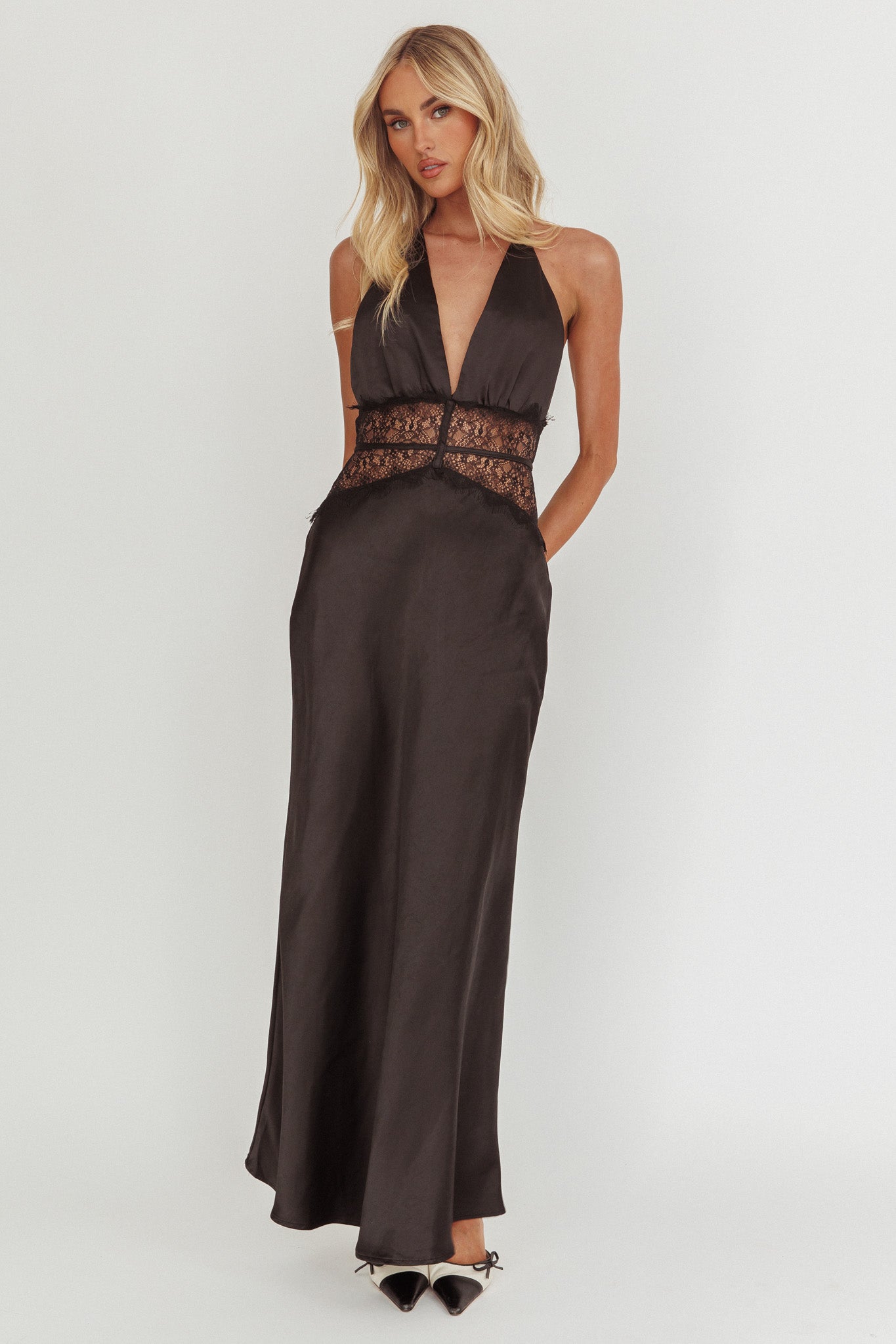 Tarly Lace Waist Halter Maxi Dress Black-Maymioy