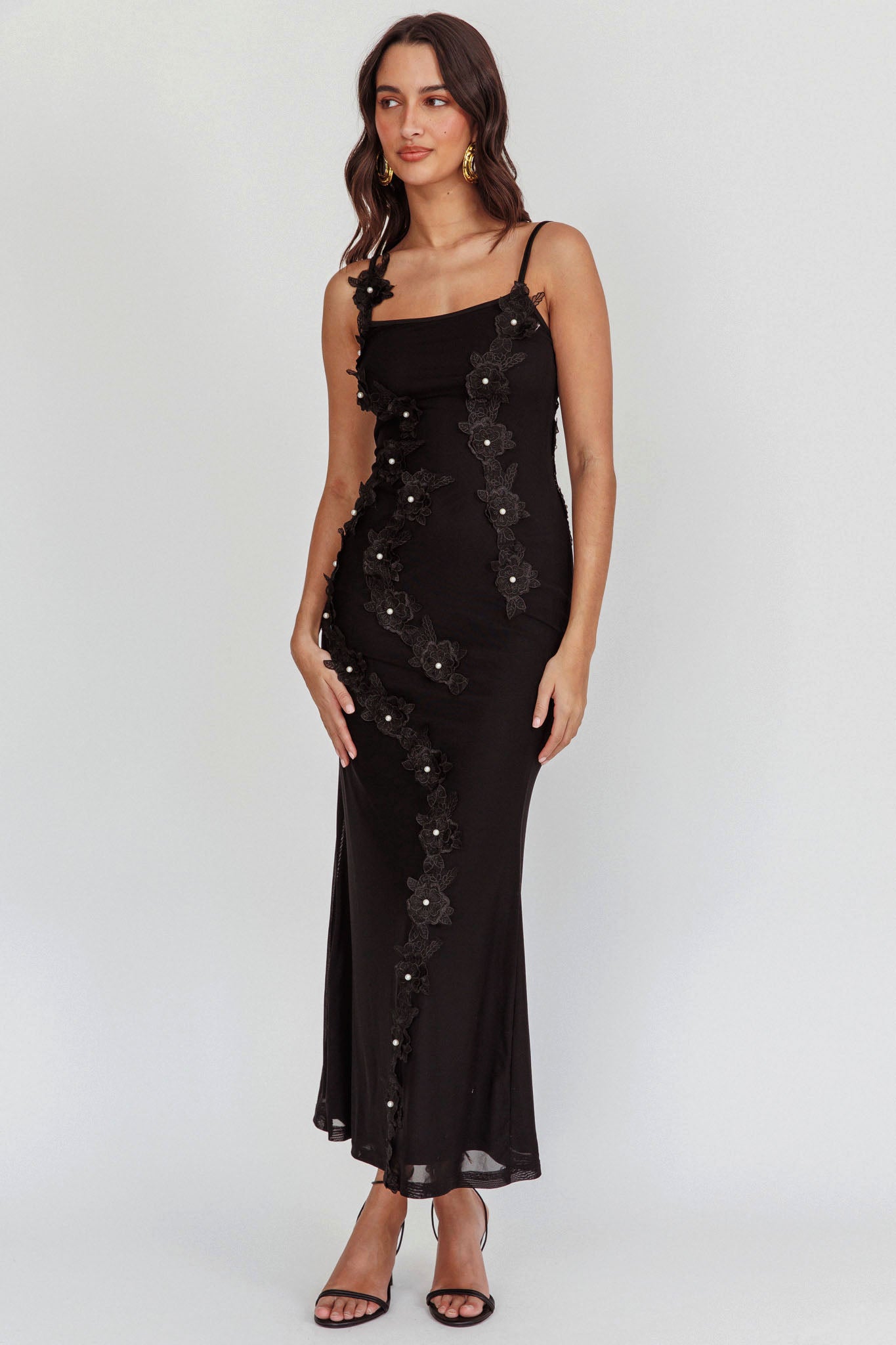 Like I'm Dreaming Floral Pearl Maxi Dress Black-Maymioy