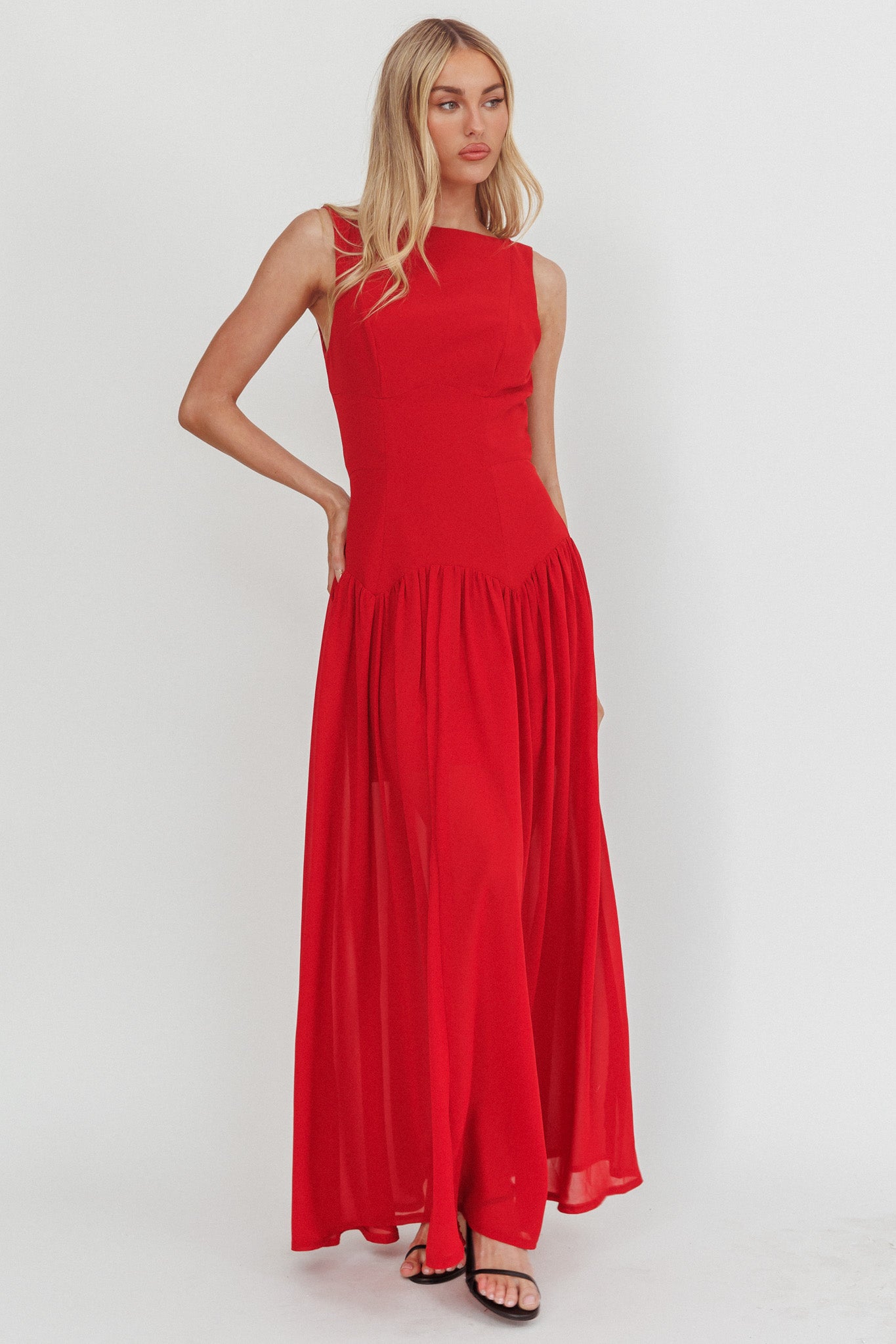 Opulent Low Back Maxi Dress Red-Maymioy