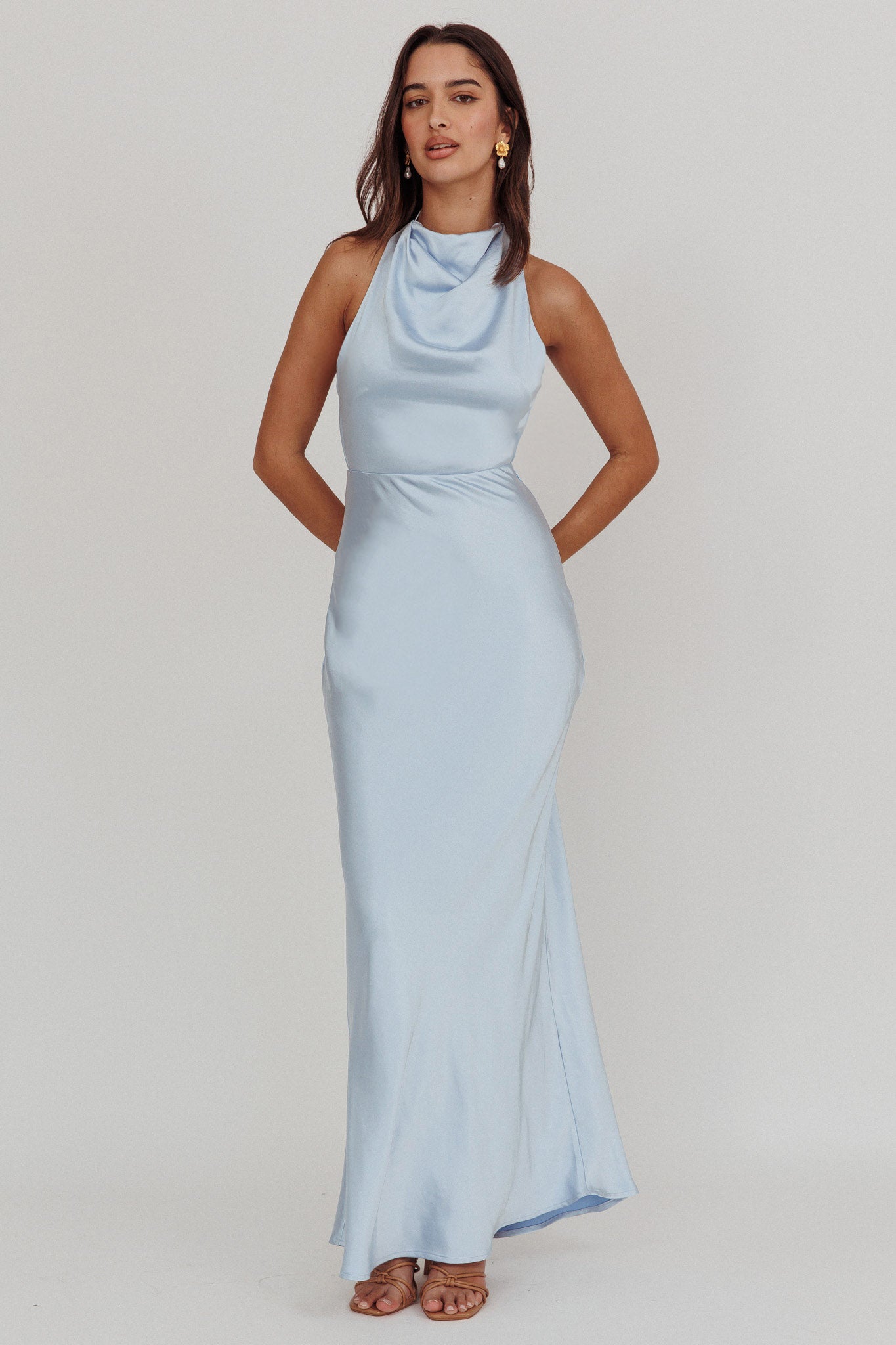 Gelato Pearl Strap Halter Maxi Dress Blue-Maymioy