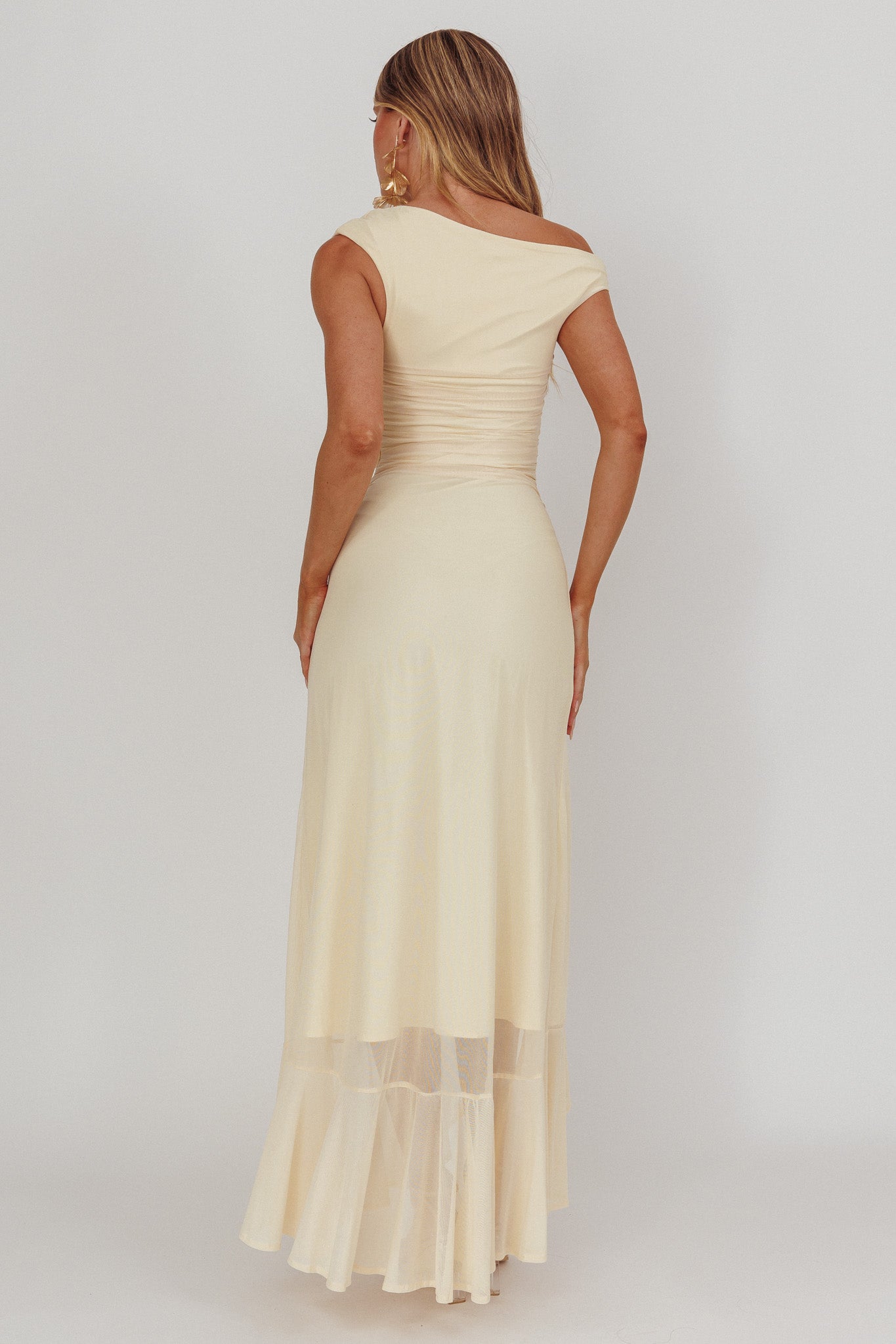 Moonlit Magic Asymmetric Neckline Maxi Dress Light Yellow-Maymioy