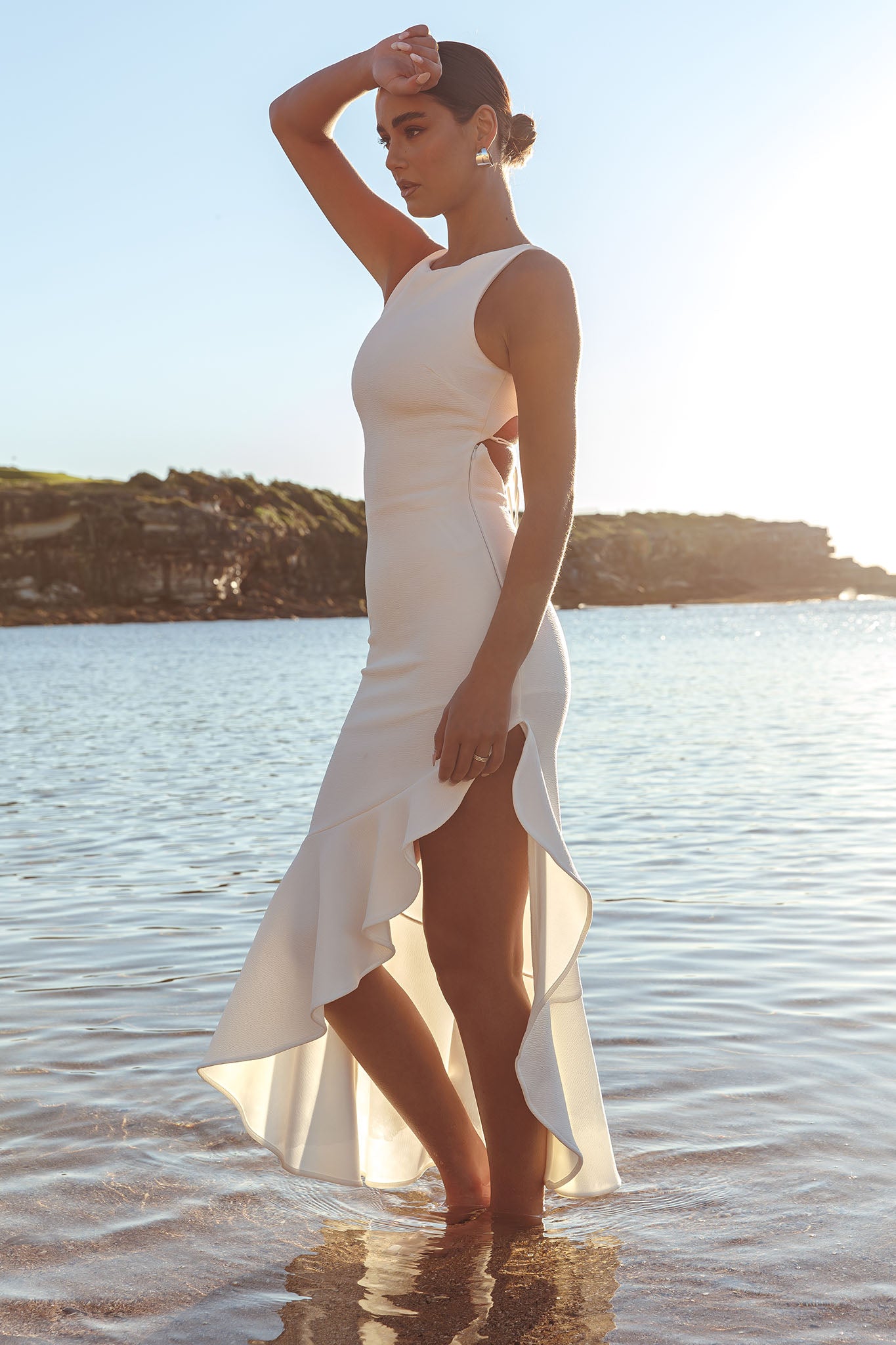 Lights On Asymmetric Hem Maxi Dress White-Maymioy