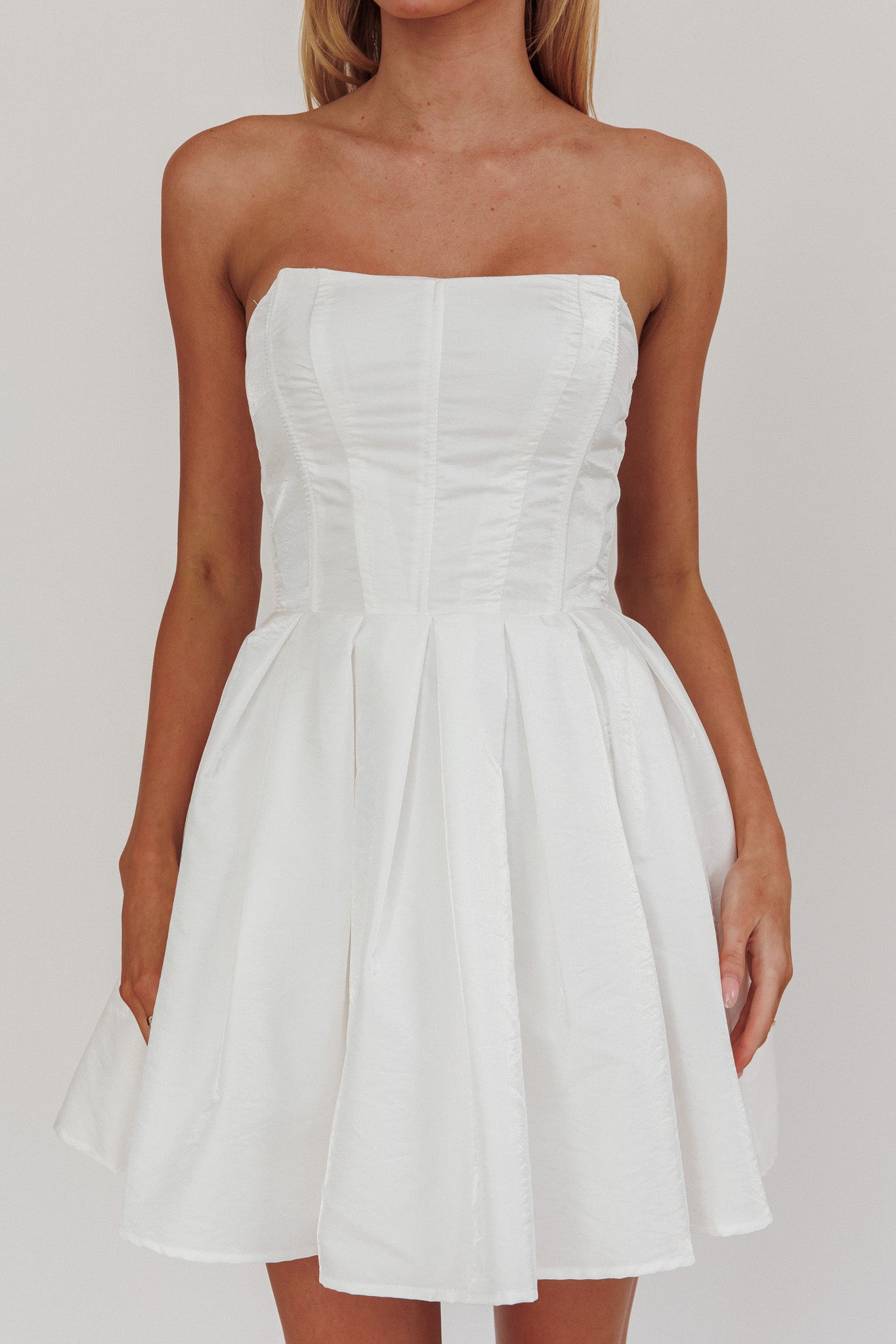 Loveless Strapless Flared Mini Dress Off White-Maymioy