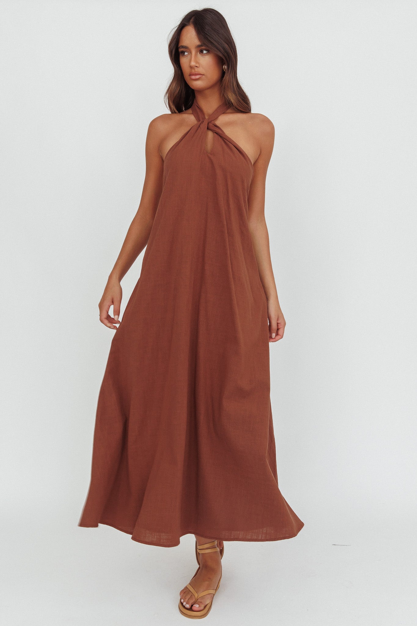 Cheer Twist Halterneck Maxi Dress Chocolate-Maymioy