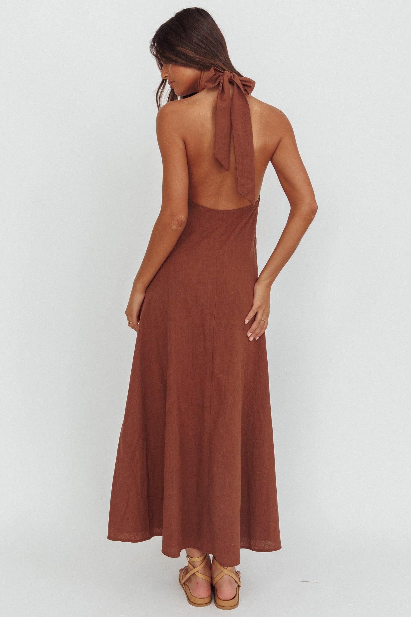 Cheer Twist Halterneck Maxi Dress Chocolate-Maymioy