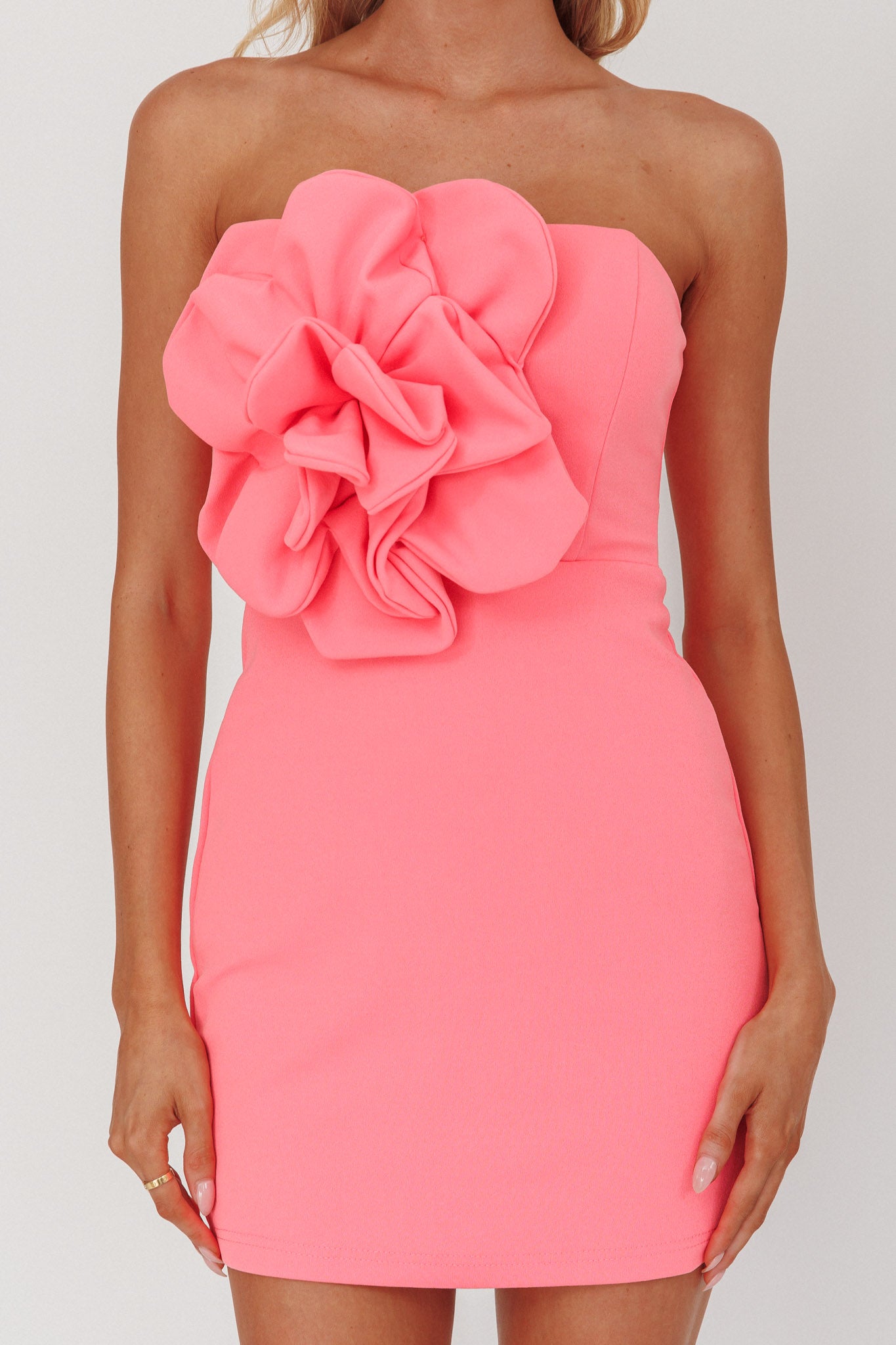 Karoline 3D Flower Strapless Mini Dress Pink-Maymioy
