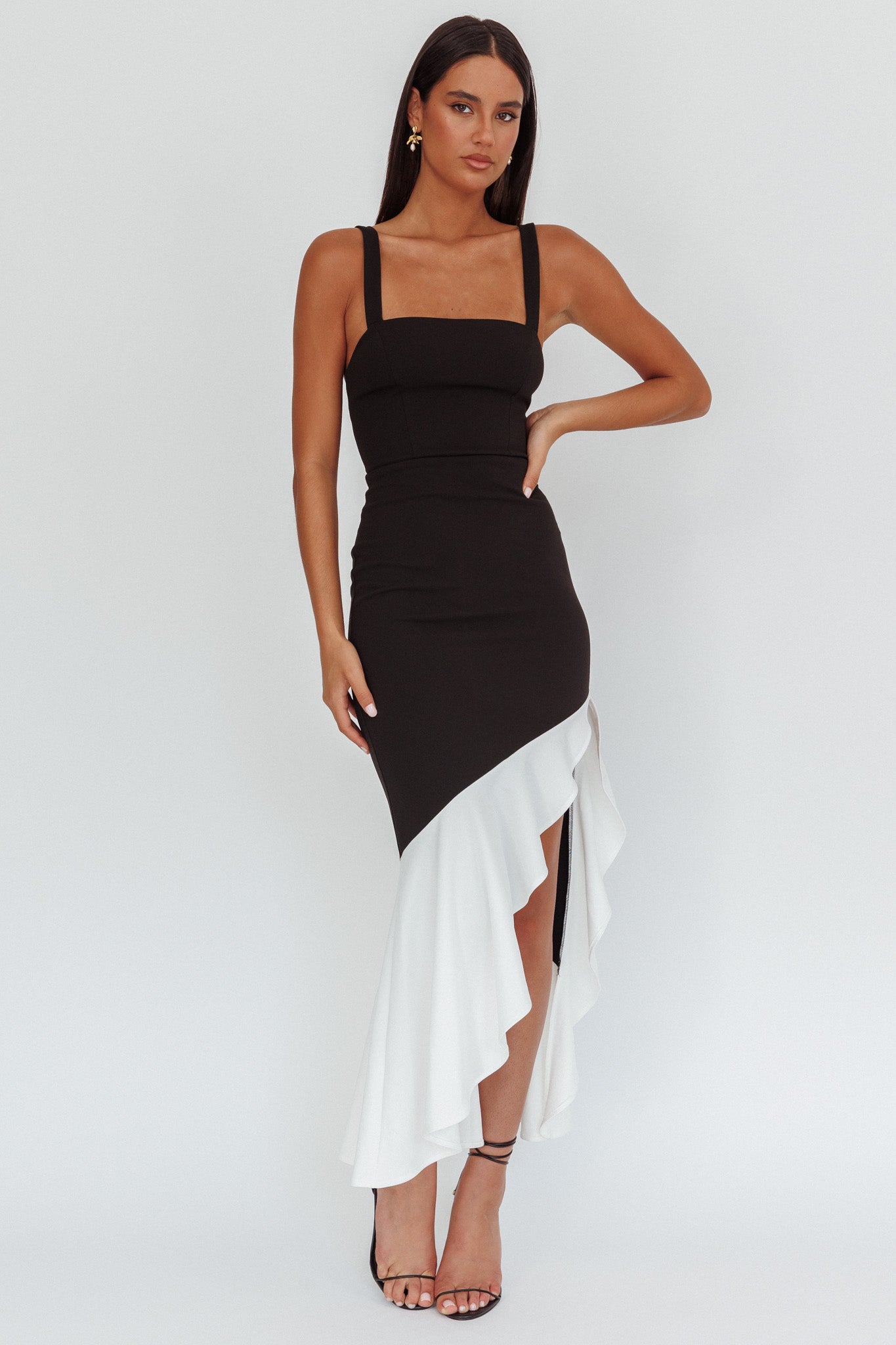 Delighted Asymmetric Hem Maxi Dress Contrast Black-Maymioy
