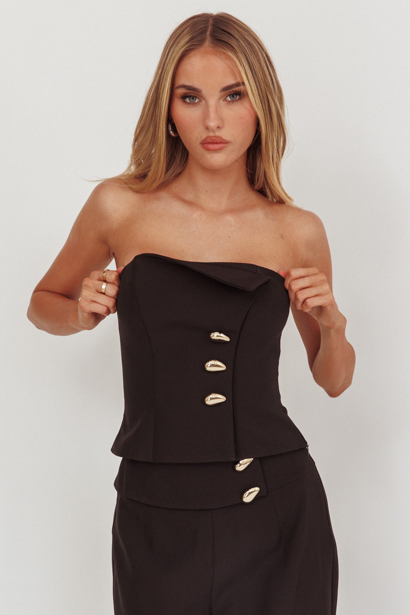 Ishani Hardware Decoration Strapless Top Black-Maymioy