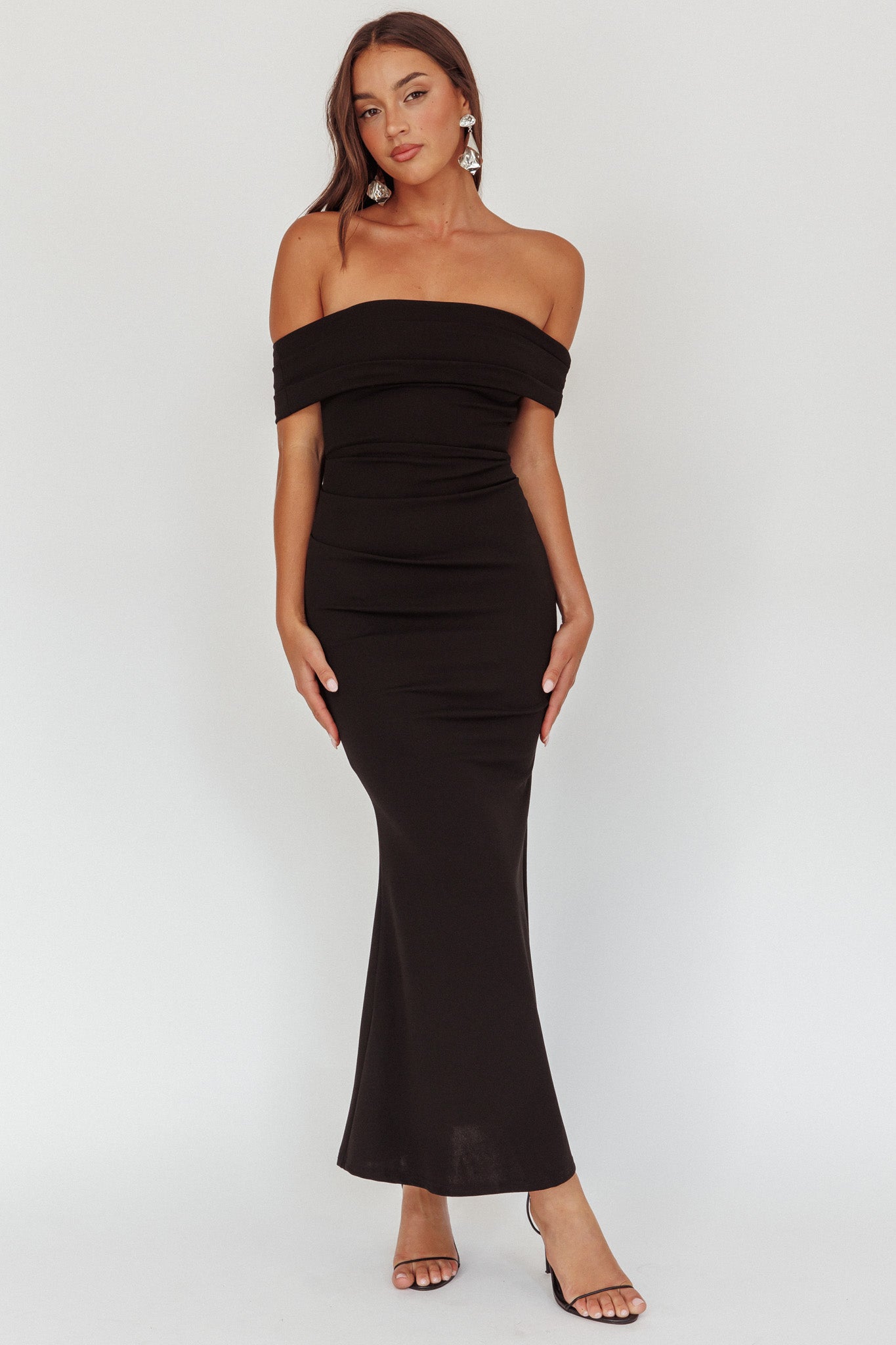 Dancing Queens Bow Back Maxi Dress Black-Maymioy