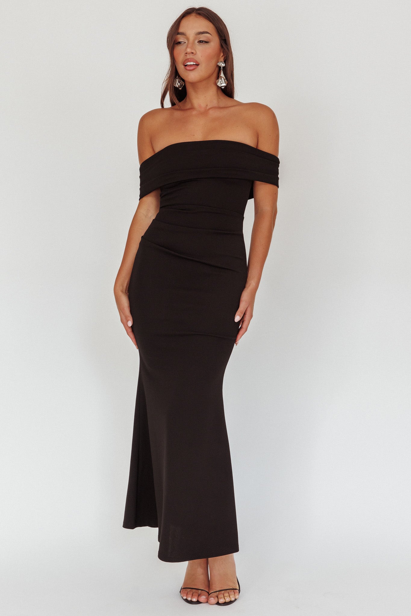 Dancing Queens Bow Back Maxi Dress Black-Maymioy