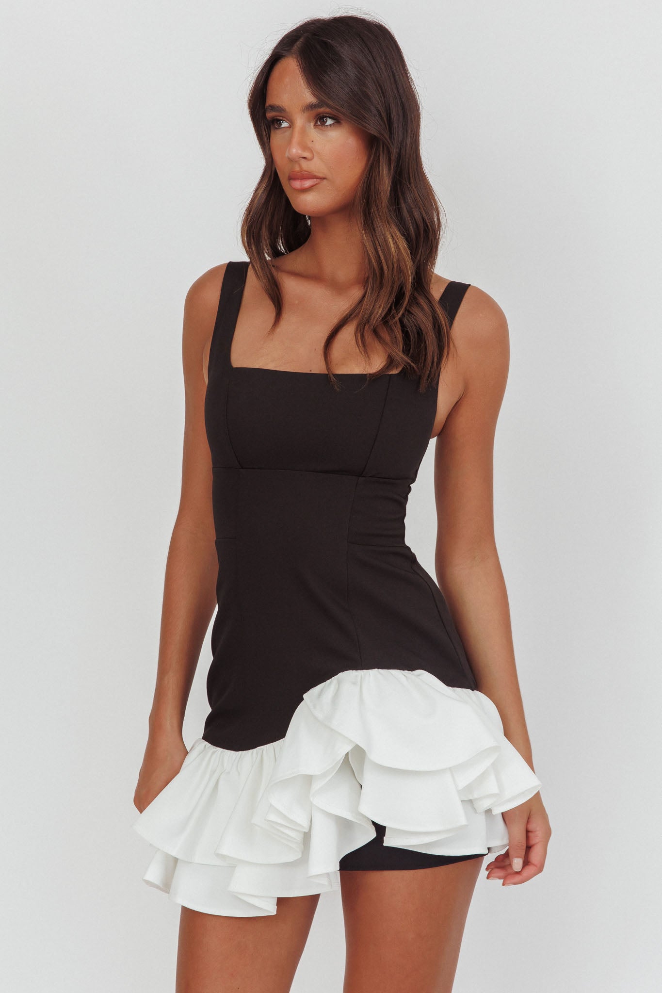 Romantic Layered Frill Mini Dress Black-Maymioy
