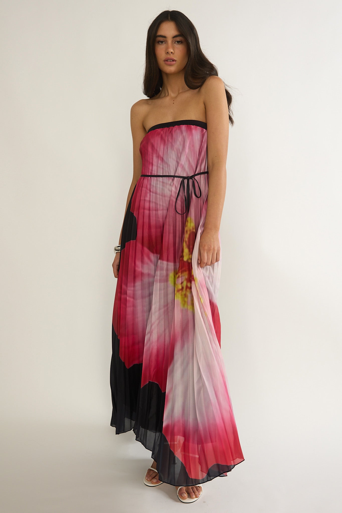 Lauriella Strapless Accordion Pleat Maxi Dress Hibiscus Black-Maymioy