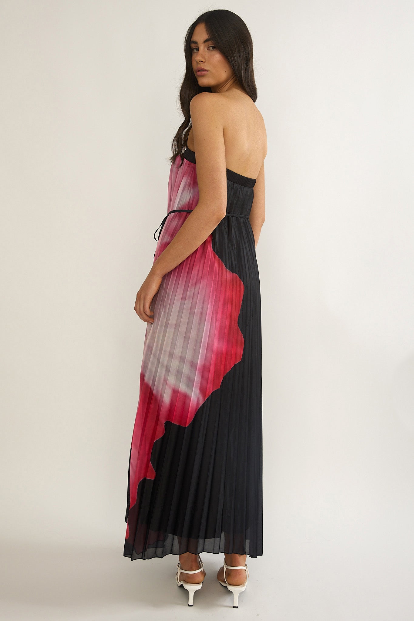 Lauriella Strapless Accordion Pleat Maxi Dress Hibiscus Black-Maymioy