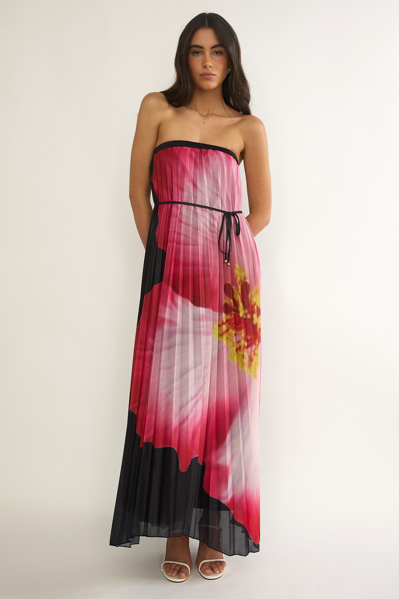 Lauriella Strapless Accordion Pleat Maxi Dress Hibiscus Black-Maymioy