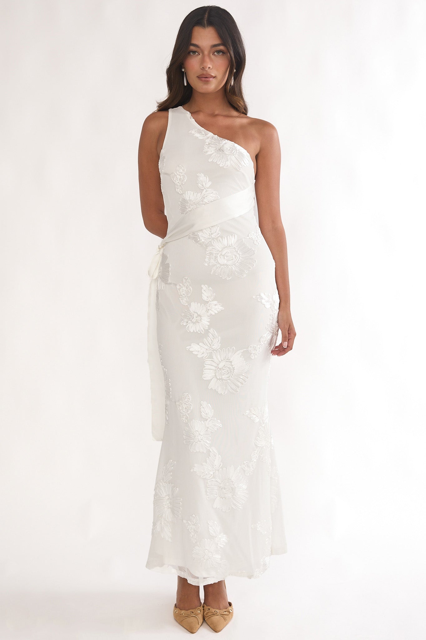 Kairi One-Shoulder Sash Maxi Dress White-Maymioy