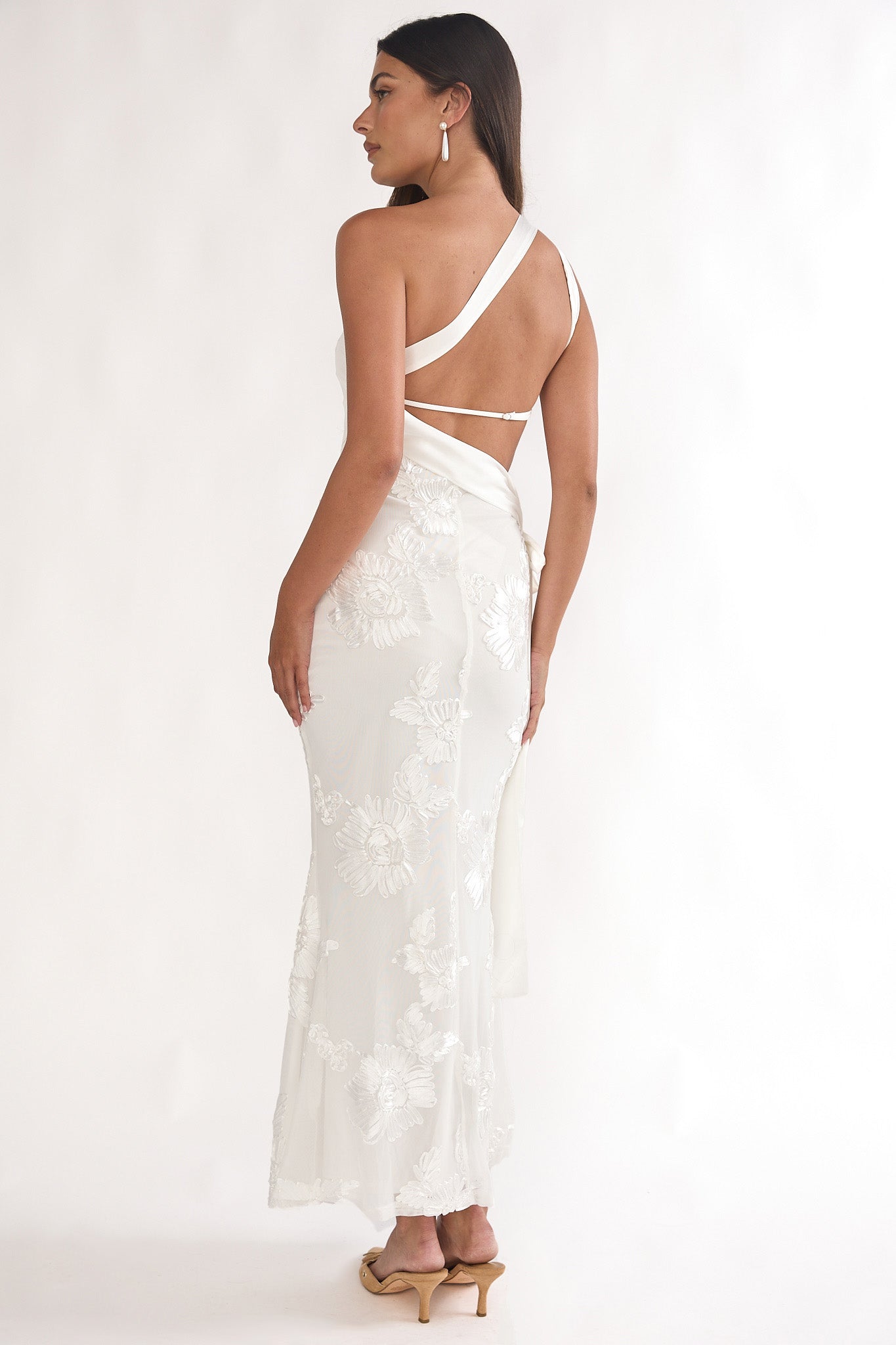 Kairi One-Shoulder Sash Maxi Dress White-Maymioy